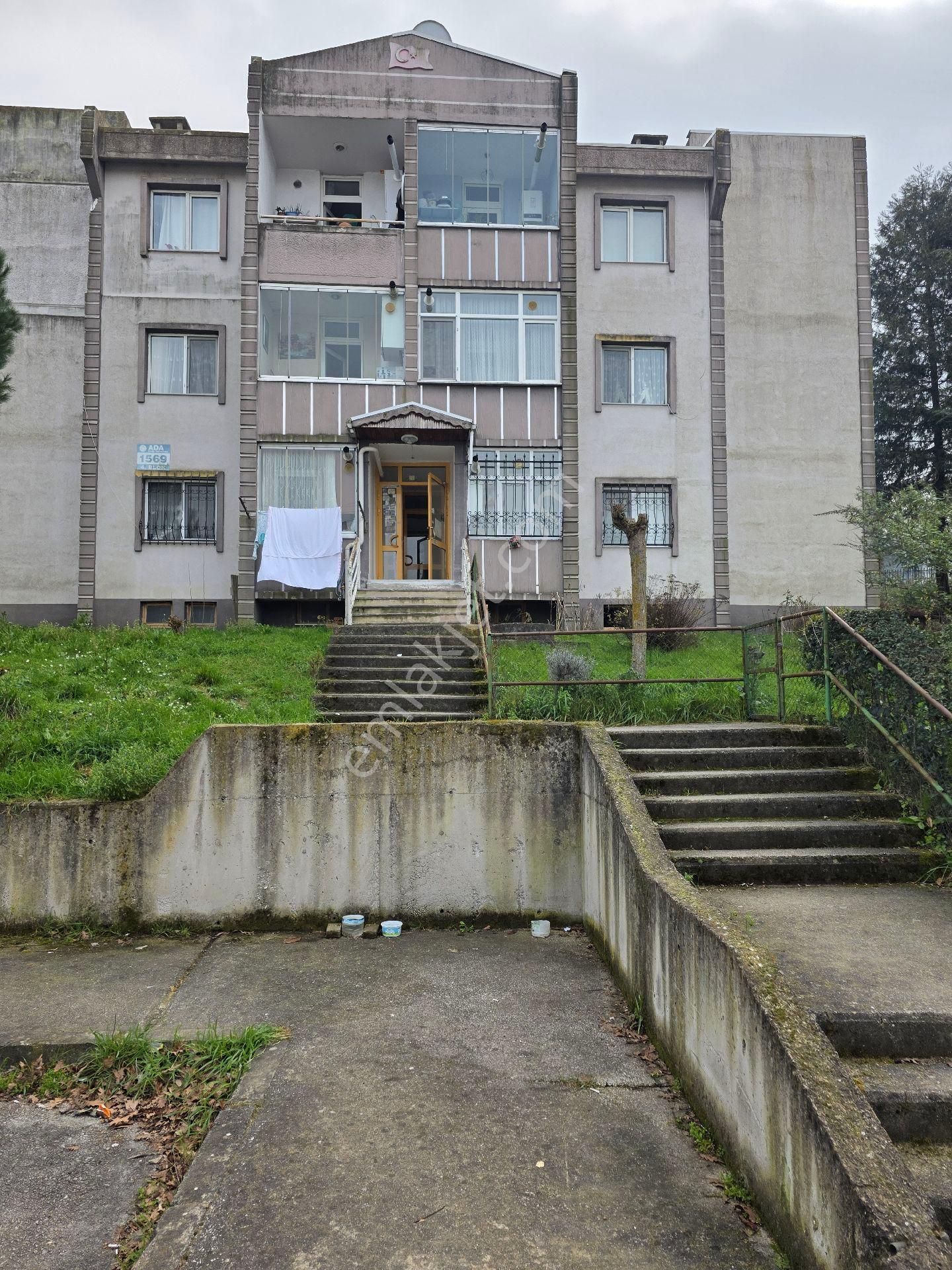 Sakarya Adapazarı Kalıcı Konutlar Camili Bölgesinde Eşyalı Kiralık Daire