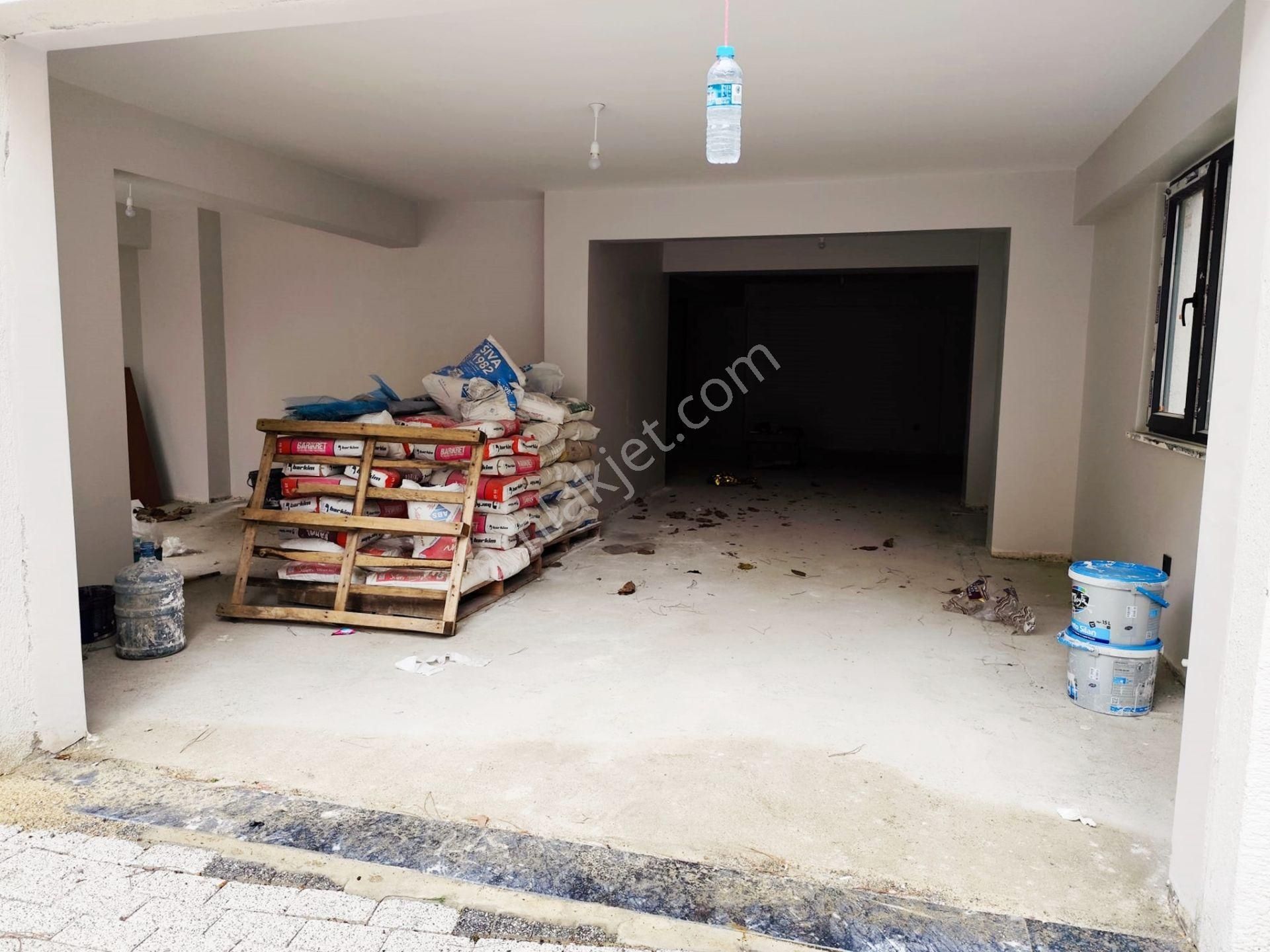 Mertcan Dan Adnan Kahveci Metroya Yürüme 100m2 Sıfır Dükkan - Görsel 5