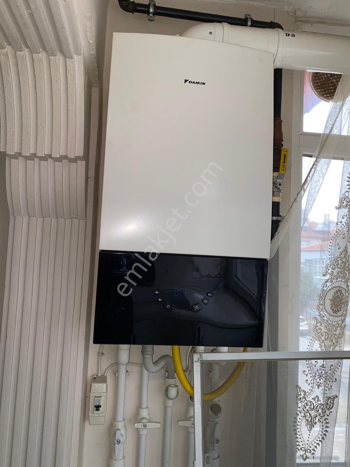 Sücüllü Emlaktan Kiralık 3 + 1 Özel Park Hastanesi Yakını İki Katlı Mütakil Daire - Görsel 17