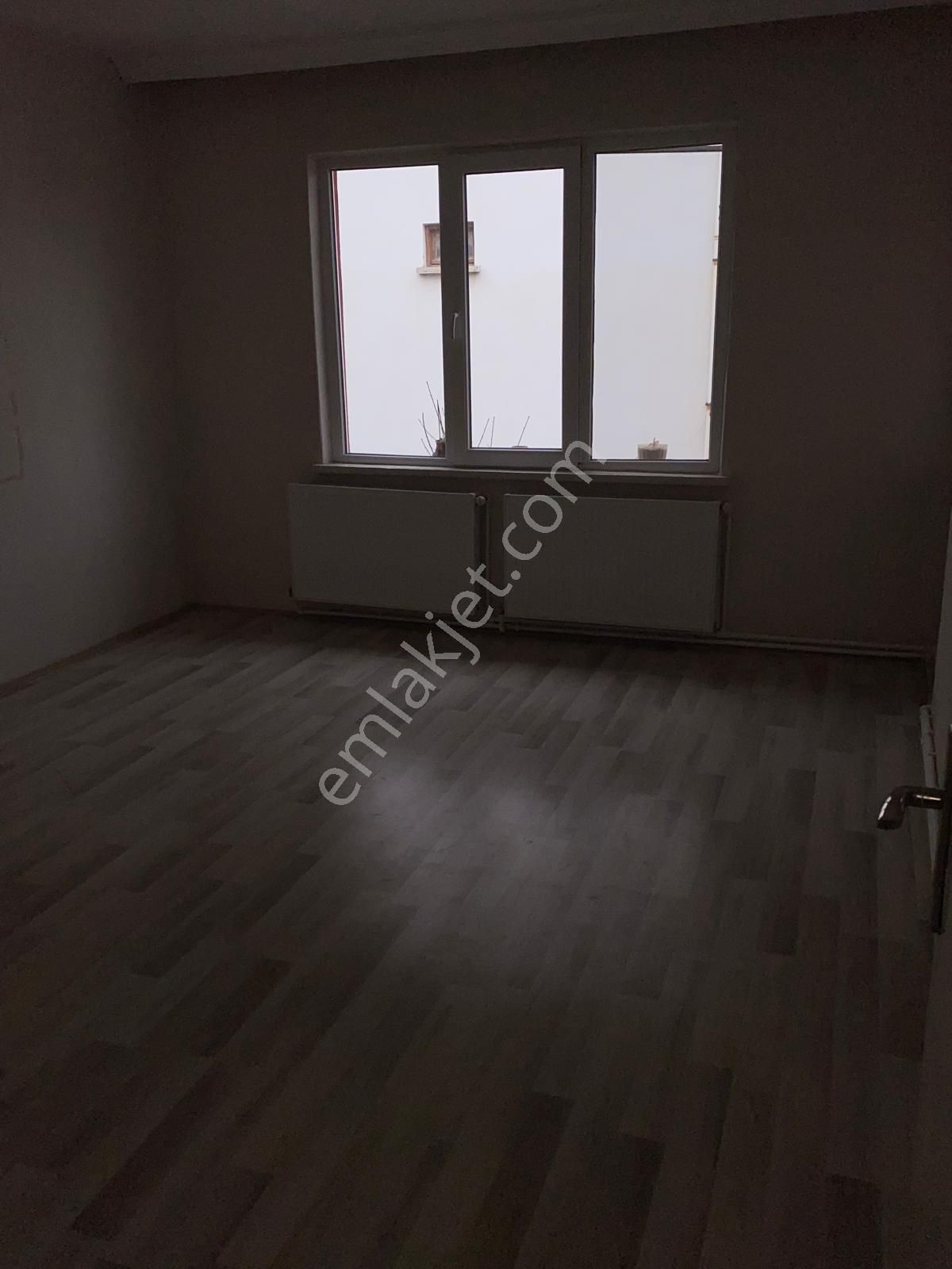 Sücüllü Emlaktan Kiralık 3 + 1 Özel Park Hastanesi Yakını İki Katlı Mütakil Daire - Görsel 24