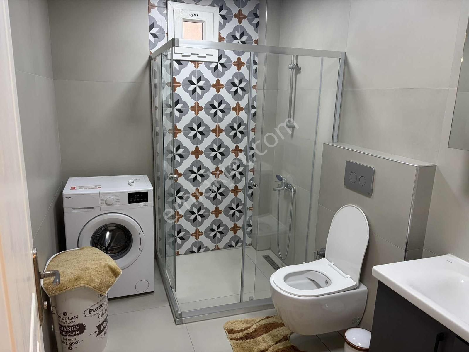 Dikimevi Metrosu Yakını Hastaneler Bölgesinde Mobilyalı 1+1 - Görsel 13