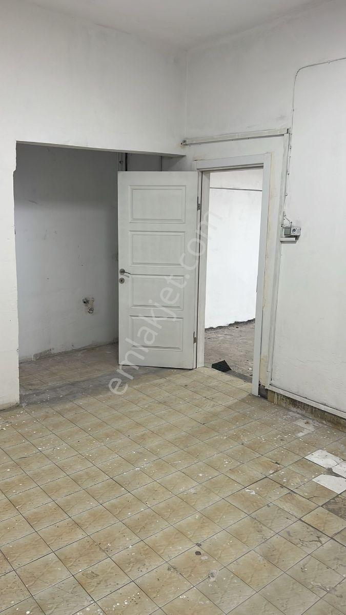 İkitelli Org.de Kiralık 250 M2 Girişüstü Hazır Atölye - Görsel 13