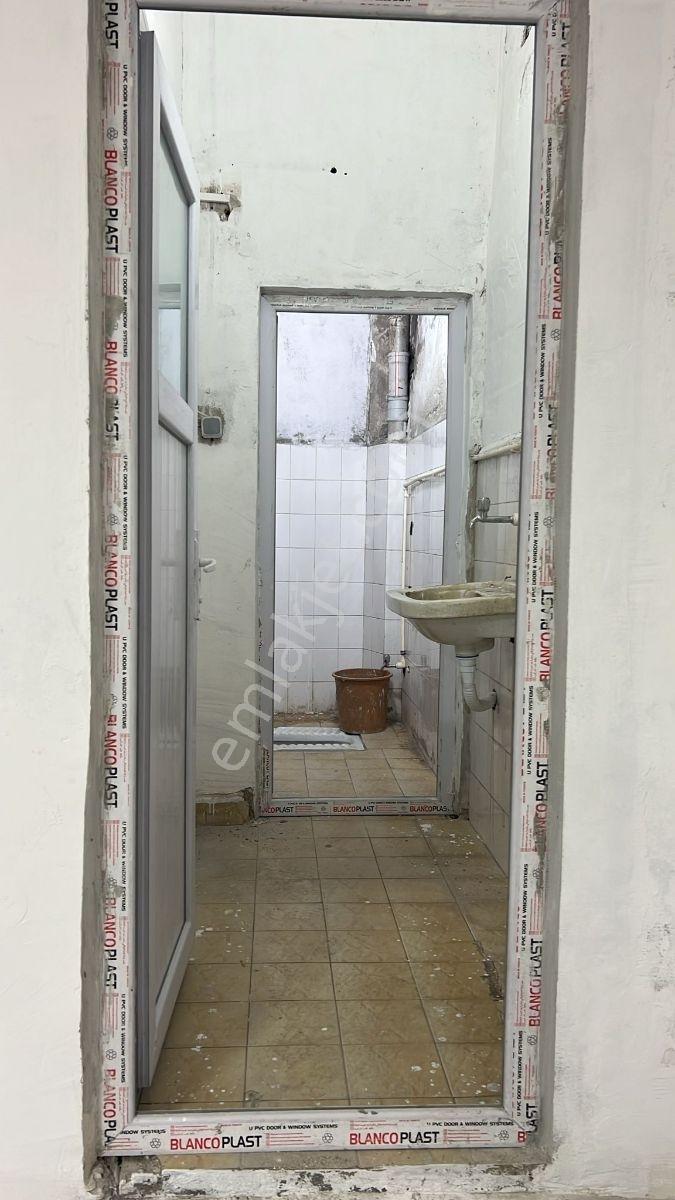 İkitelli Org.de Kiralık 250 M2 Girişüstü Hazır Atölye - Görsel 9
