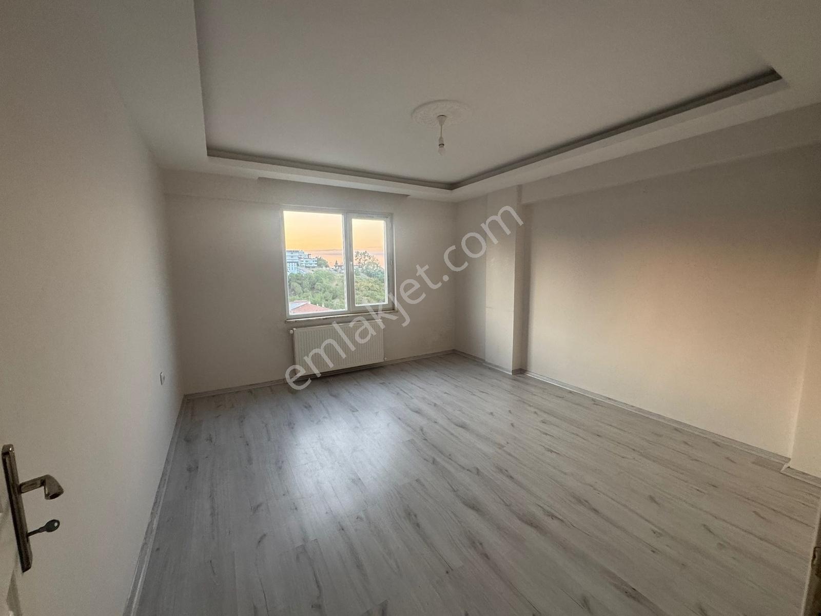 Samsun İlkadım Baruthane Amisos Tepesi Karşısı 4+1 Temiz 120 M2 - Görsel 10