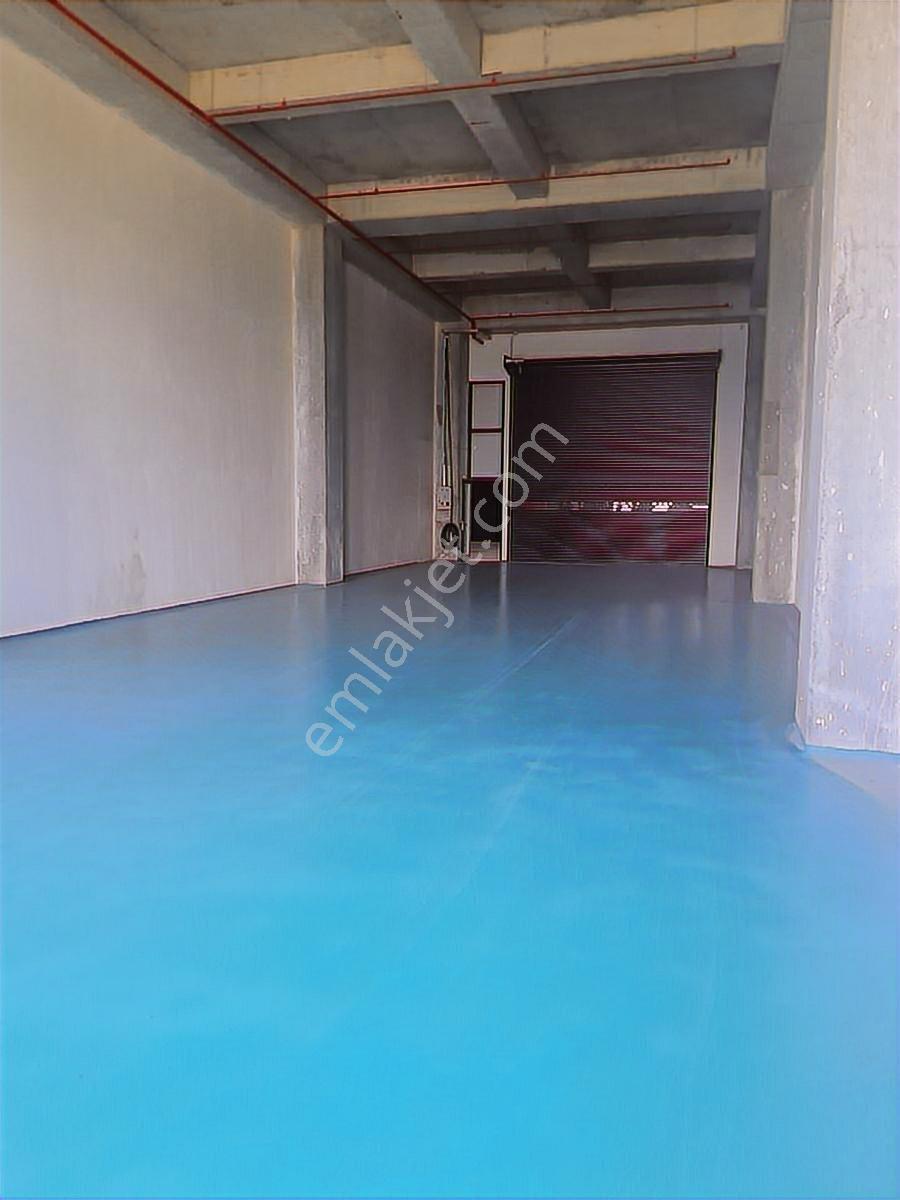 İkitelli Organize Sanayi Bölgesi Satılık 200 M2 Tır Kamyon Yakla - Görsel 3