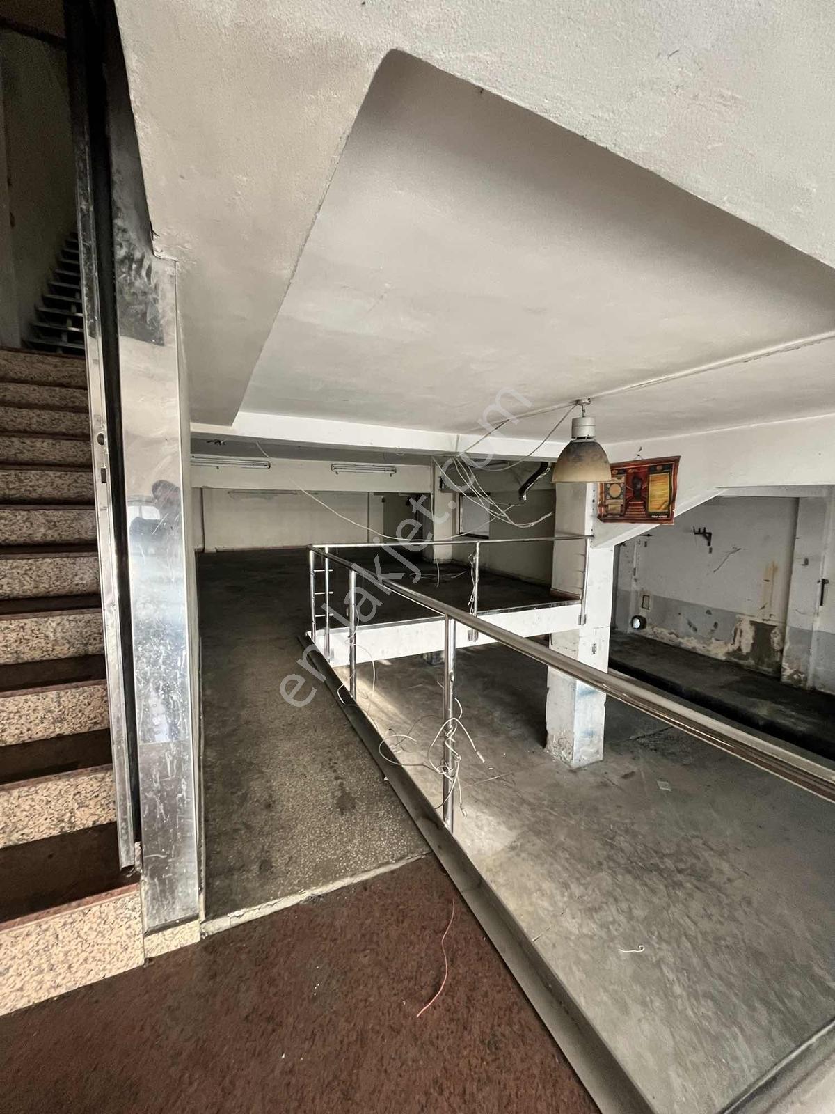 İkitelli Organize Tümsan 1 Sanayi 600 M2 Tır Kamyon Yaklaşır - Görsel 11