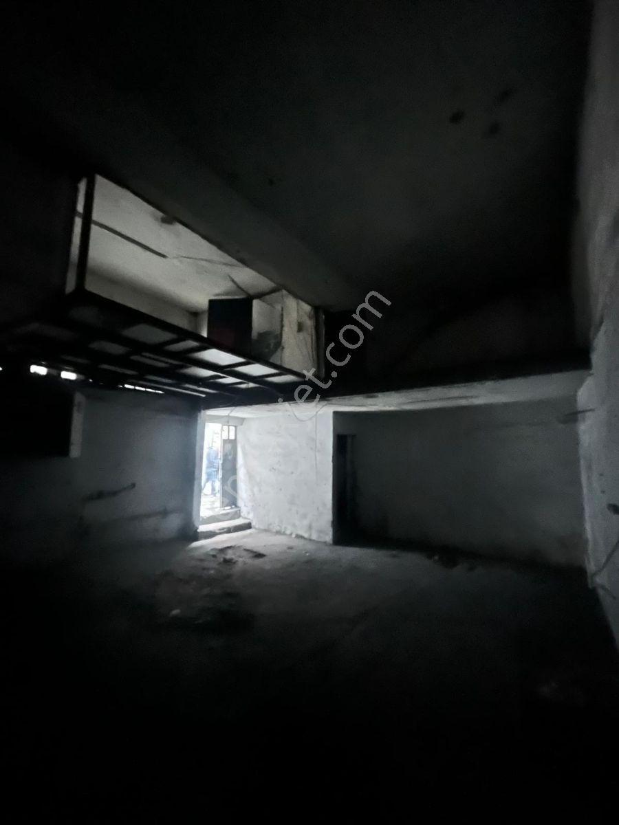 Bayrampaşa Sarı Dökümcülerde 80 M2 Herişe Uygun 2 Katlı Atölye - Görsel 3