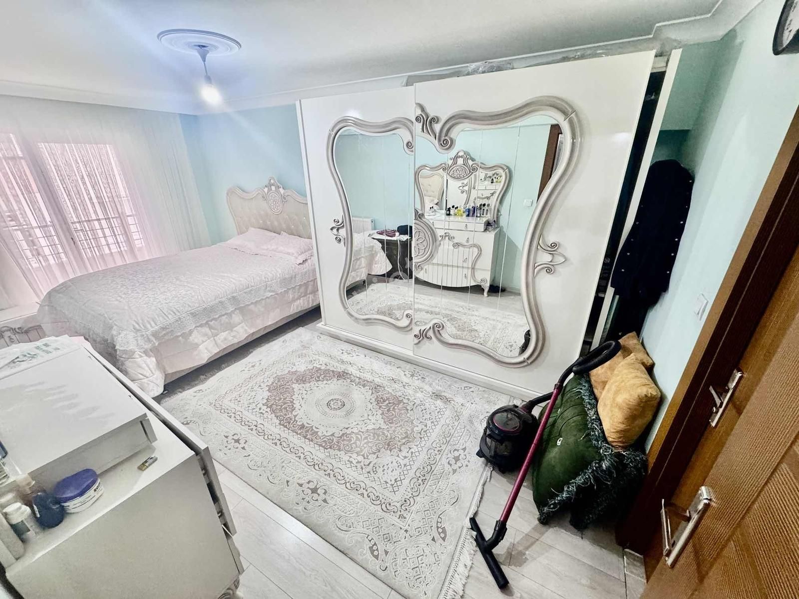 Başkent Caddesi Yakını Lüx Yapılı Ebeveyn Banyolu Satılık Daire - Görsel 23