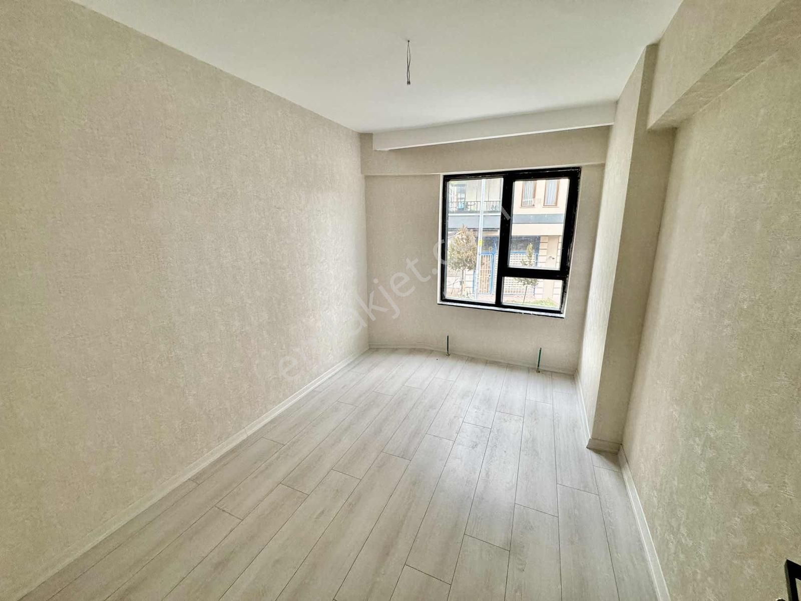 Atapark Göbek De Sıfır Emsallerinin Altında Oturuma Hazır Daire - Görsel 12