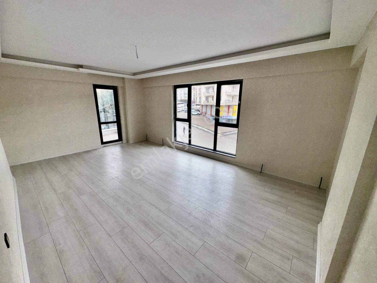 Atapark Göbek De Sıfır Emsallerinin Altında Oturuma Hazır Daire - Görsel 17