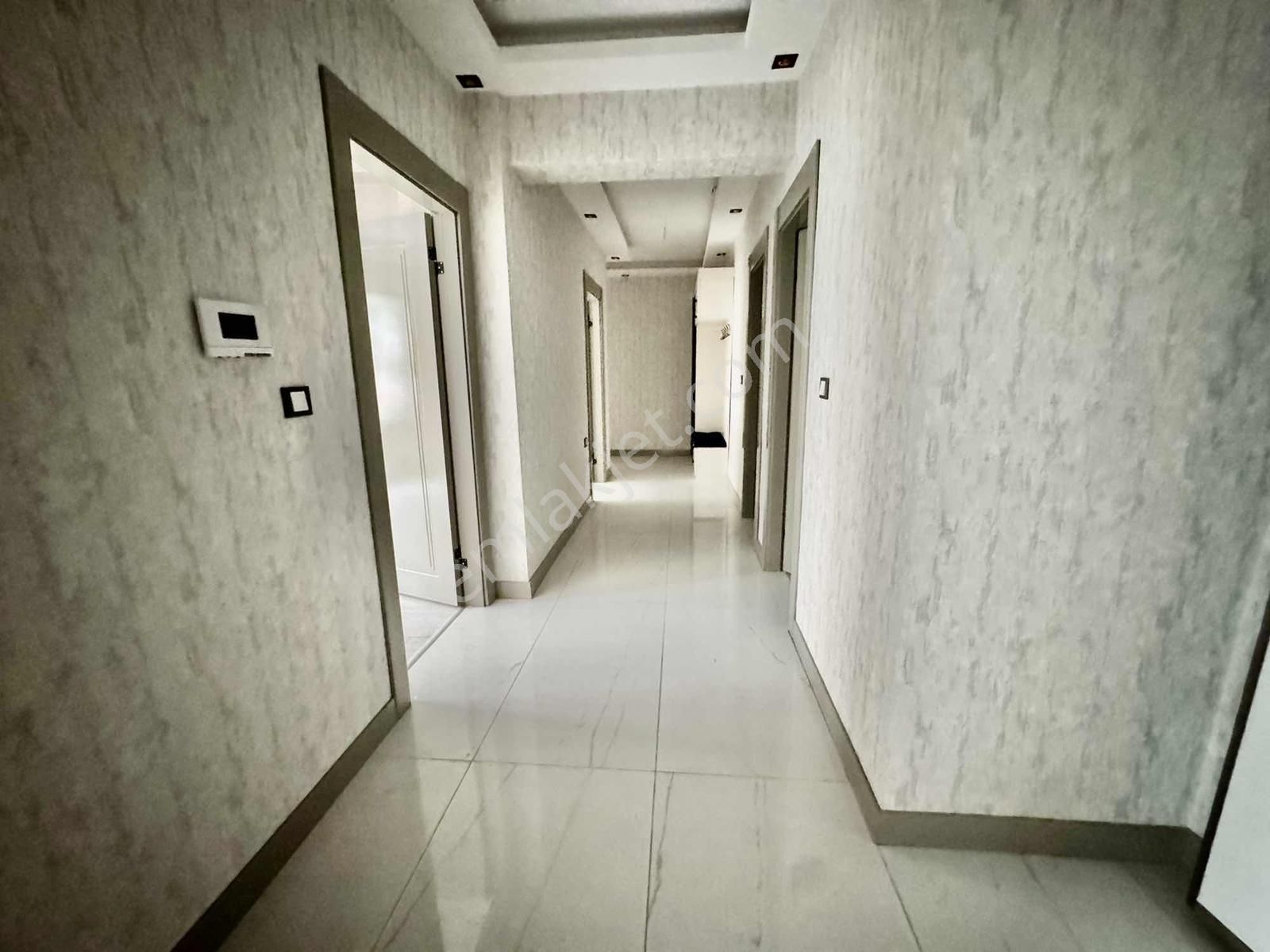 Atapark Göbek De Sıfır Emsallerinin Altında Oturuma Hazır Daire - Görsel 13