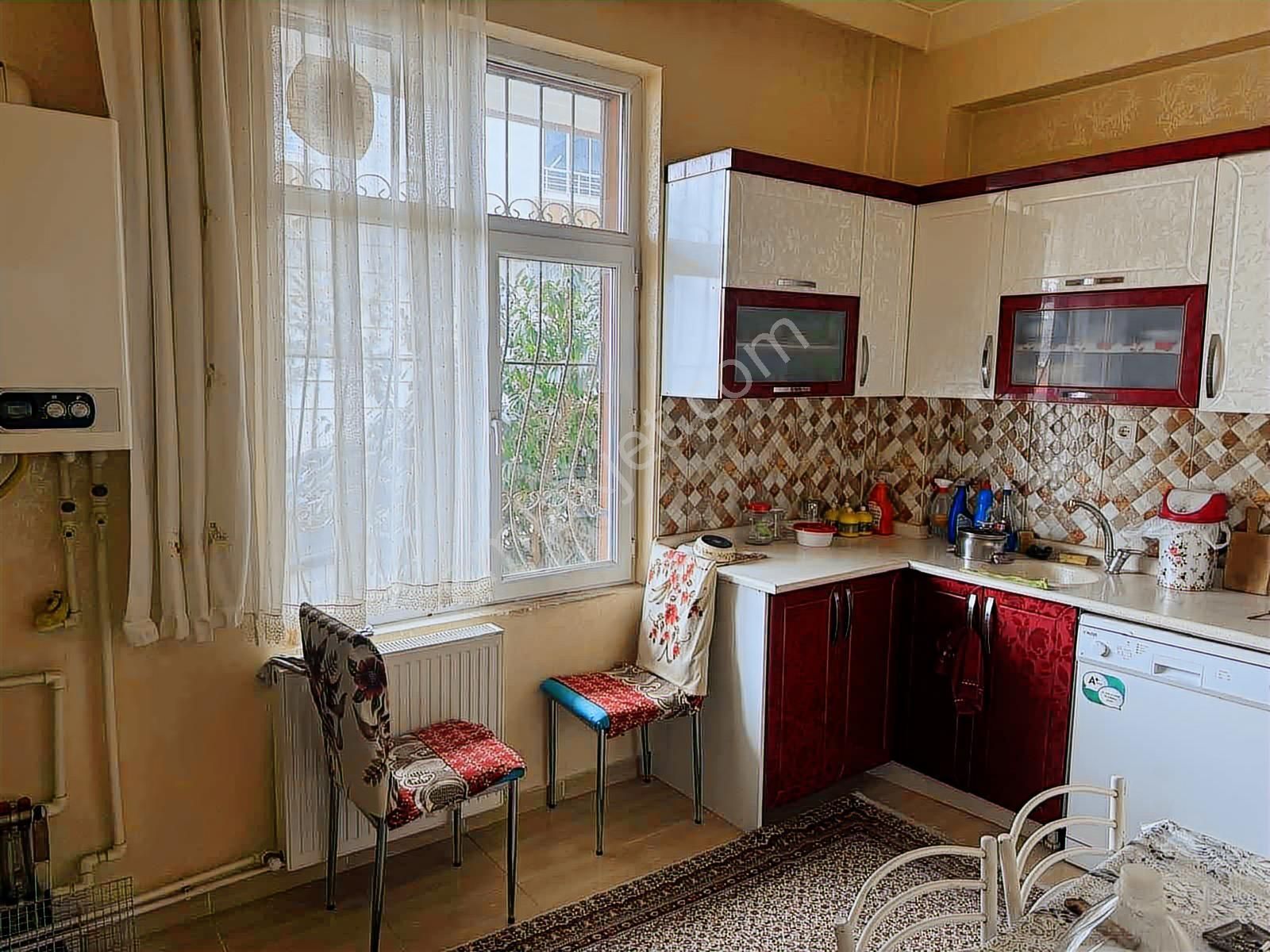 Kanuni Mah Yüksek Giriş Altı Daire Park Manzaralı 3+1 Daire - Görsel 16