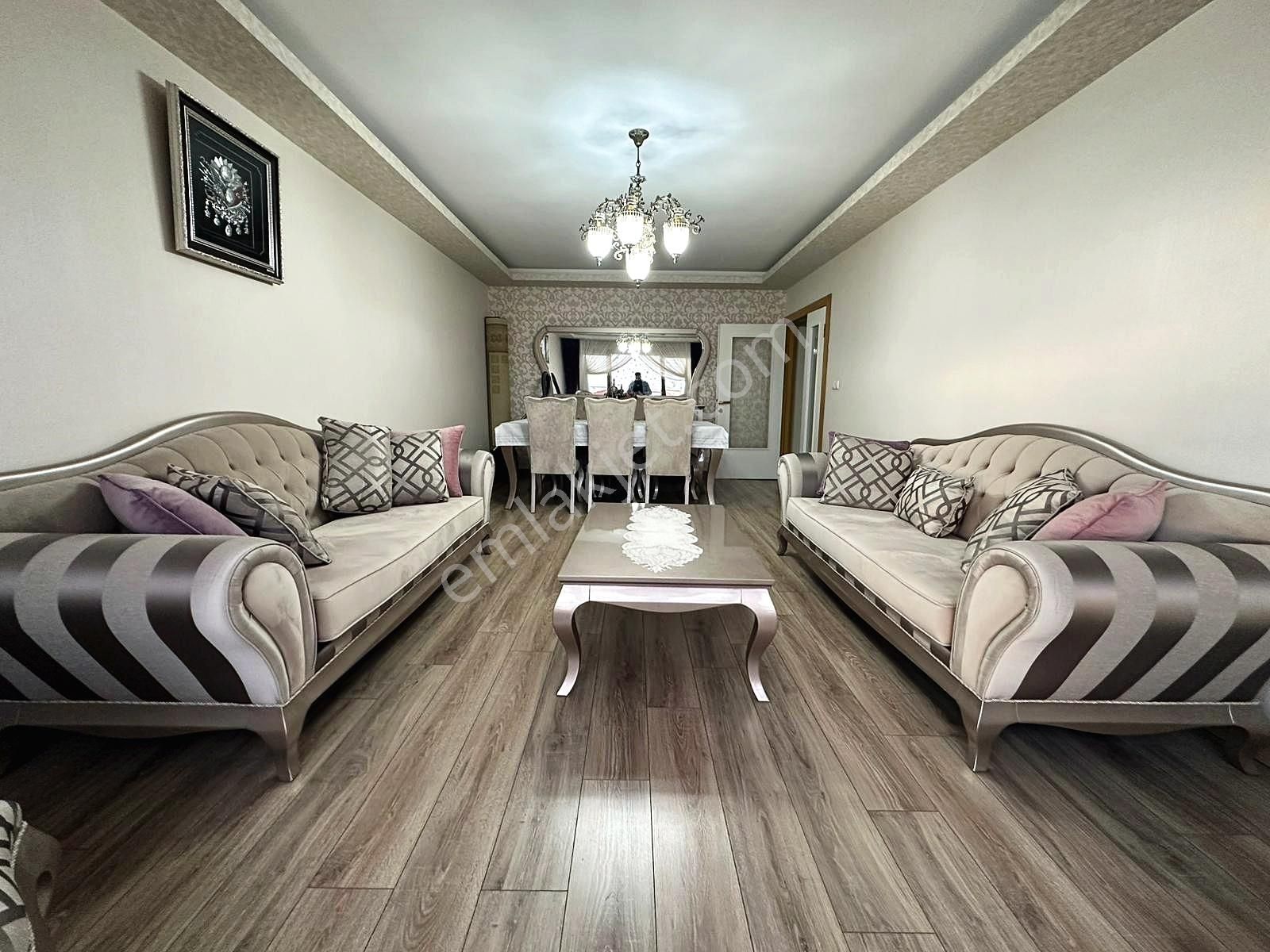 Kuşcağız Da Site İçerisin De Ebeveyn Banyolu Kilerli 3+1 Daire - Görsel 32