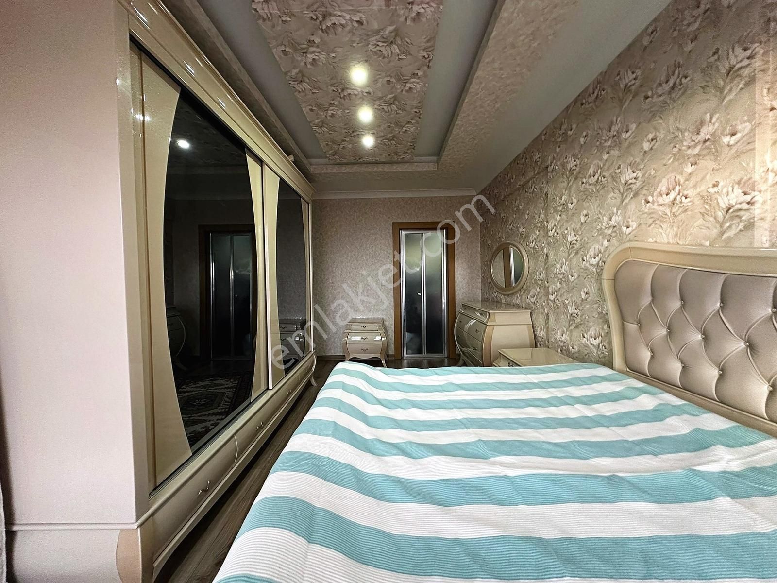 Kuşcağız Da Site İçerisin De Ebeveyn Banyolu Kilerli 3+1 Daire - Görsel 15