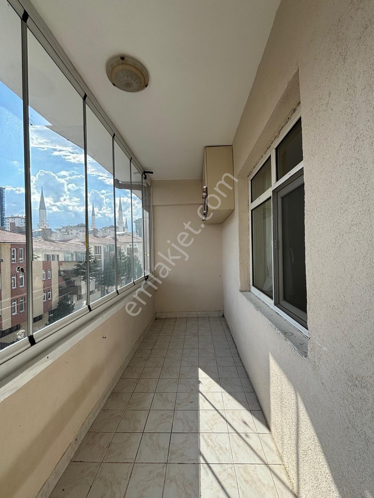 Barut Emlaktan Güney Cephe 125 M2 3 Cepheli 3+1 Daire 3. Kat - Görsel 24