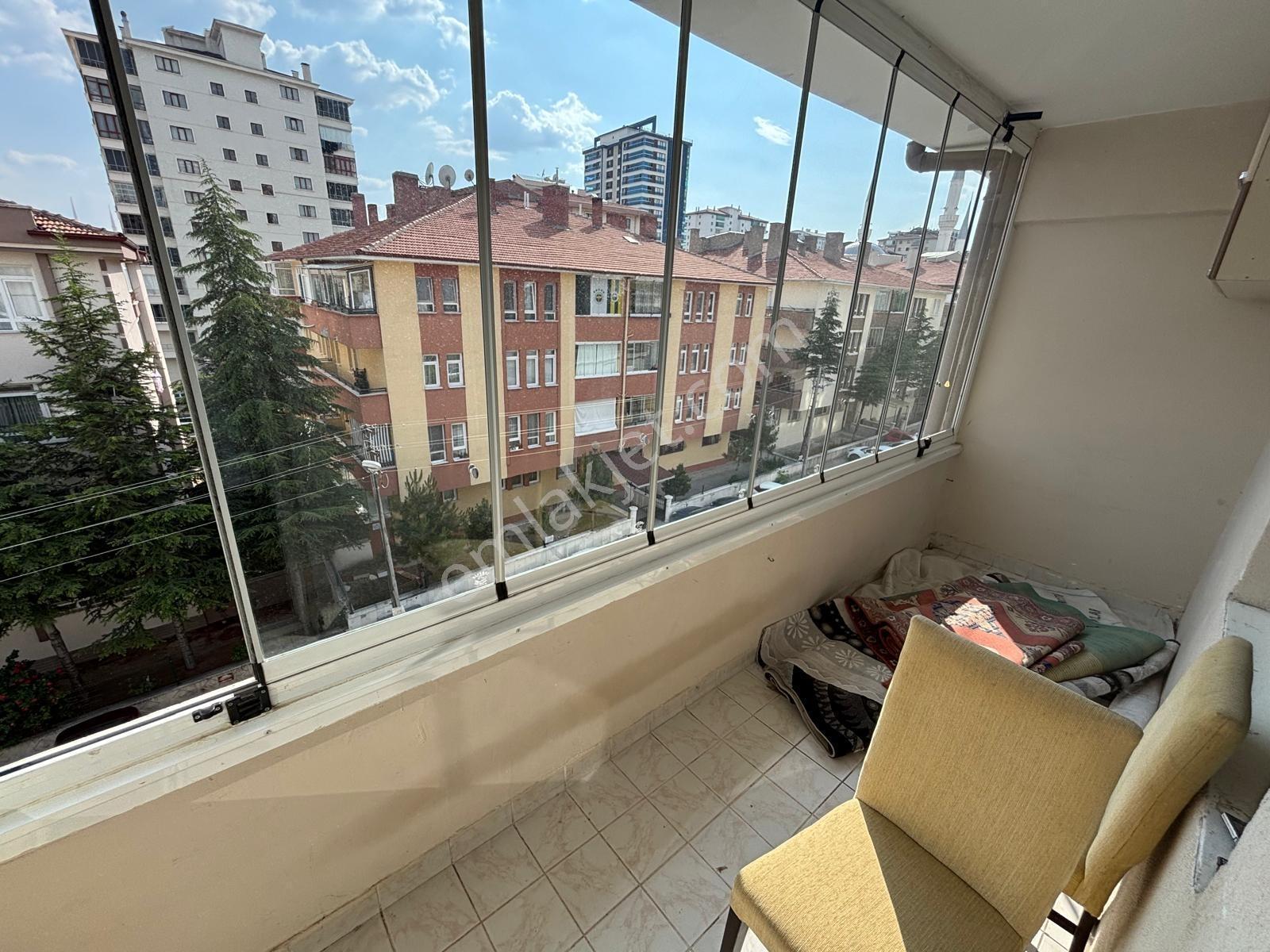 Barut Emlaktan Güney Cephe 125 M2 3 Cepheli 3+1 Daire 3. Kat - Görsel 33