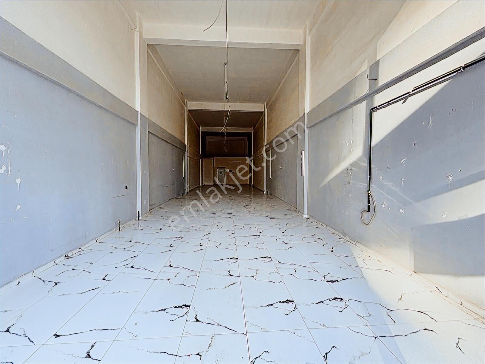 Barut Emlaktan 150 M2 Beylerbeyi Caddesi Üzerinde 6m Tavan - Görsel 7
