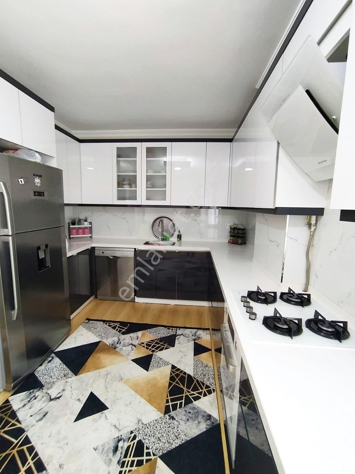 Mertcan Dan Hürriyet Mah İskanlı 3+1 Balkonlu Lüks Ters Dubleks - Görsel 6