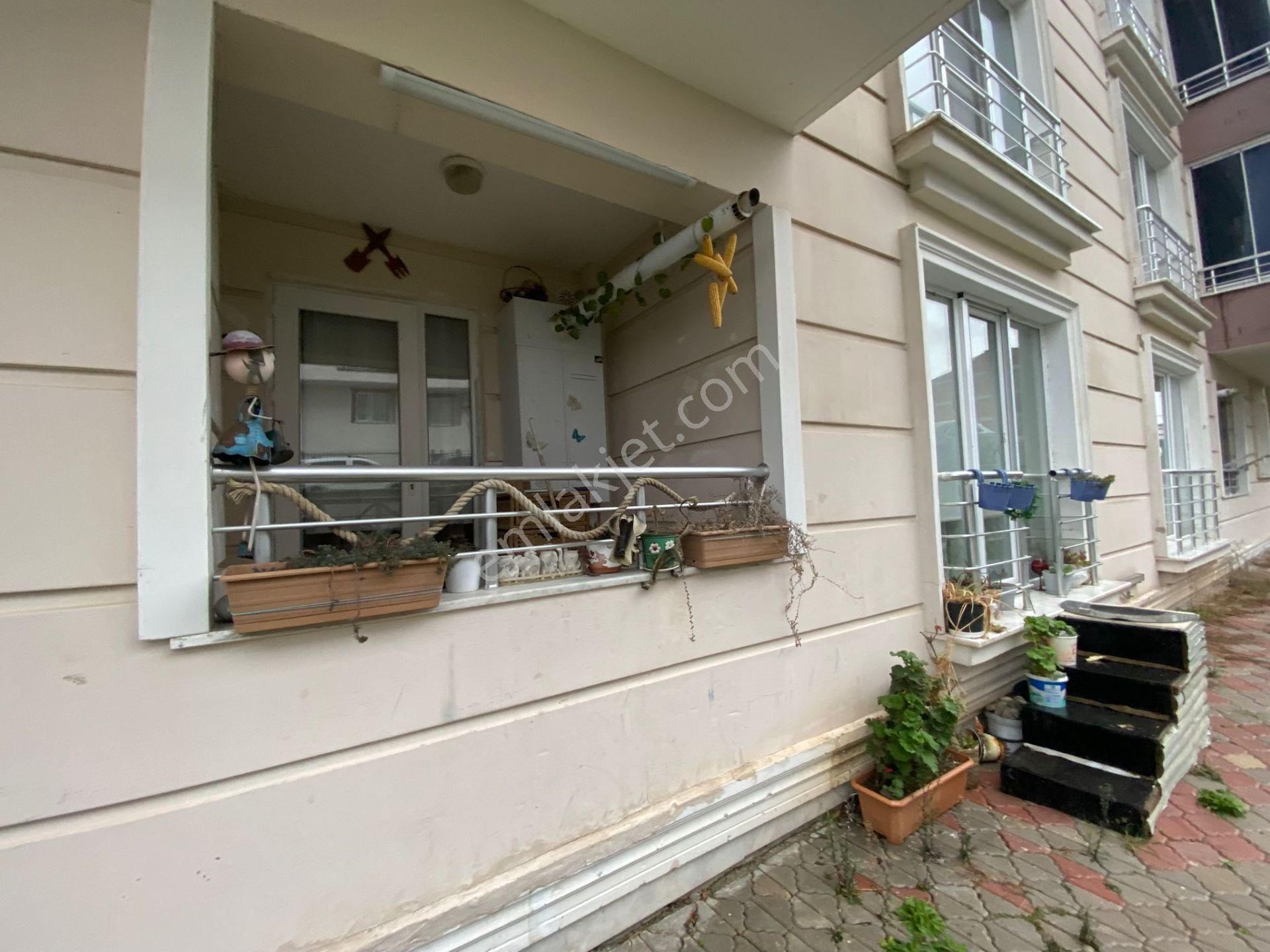 Truva//nazım Demirci'den Bafra Mevlana Site İçinde Satılık 3+1 - Görsel 3