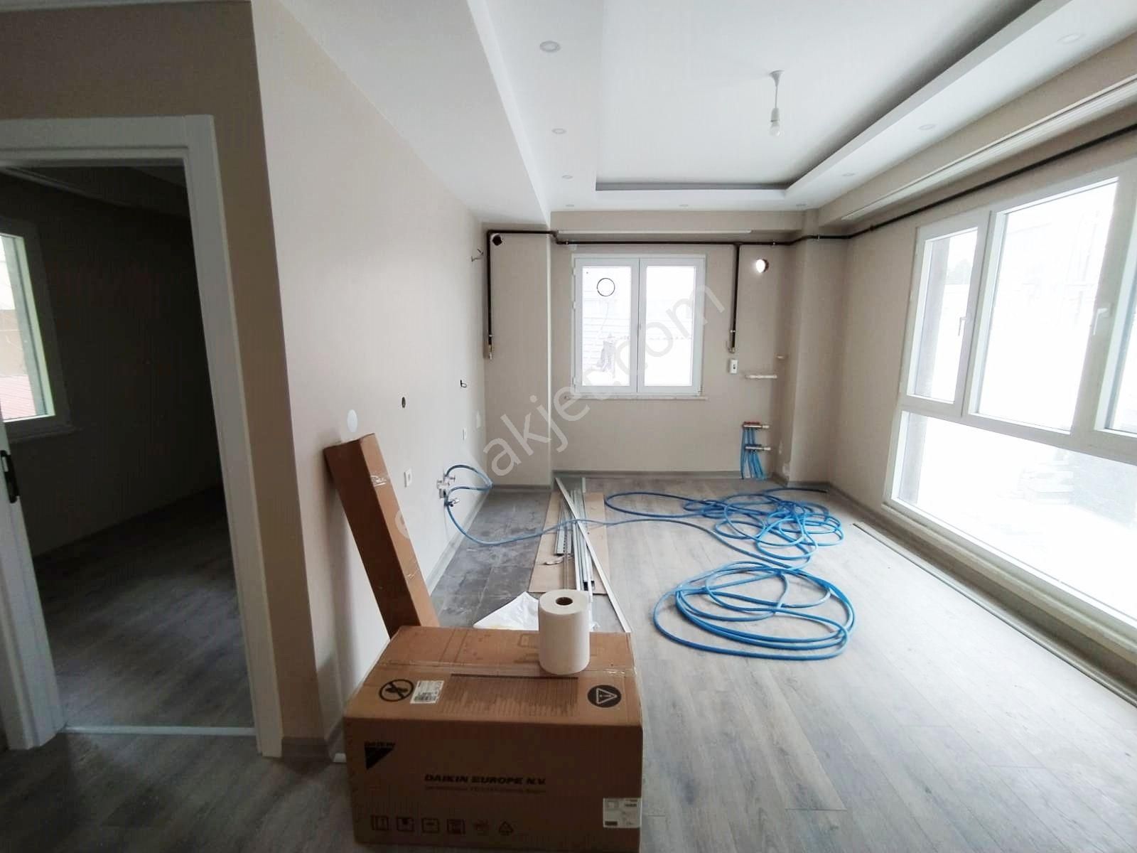 Adnan Kahveci Metroya Yürüme 1,5+1 İskanlı - Kredi Limitsiz Sıfır Daire - Görsel 4