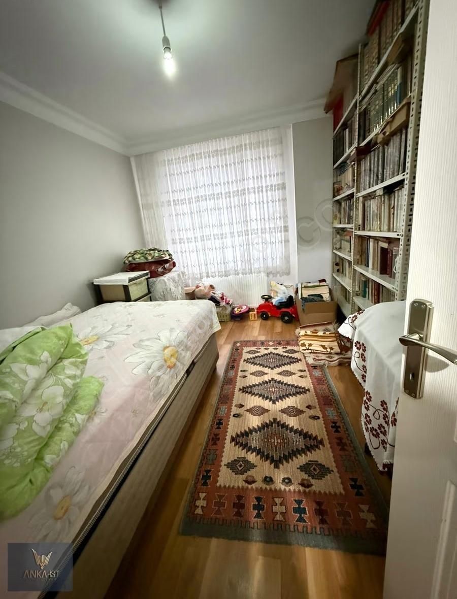 Aydınlı Merkez De Yatırımlık Geniş Kullanım Alanlı Satılık 3+1 - Görsel 6