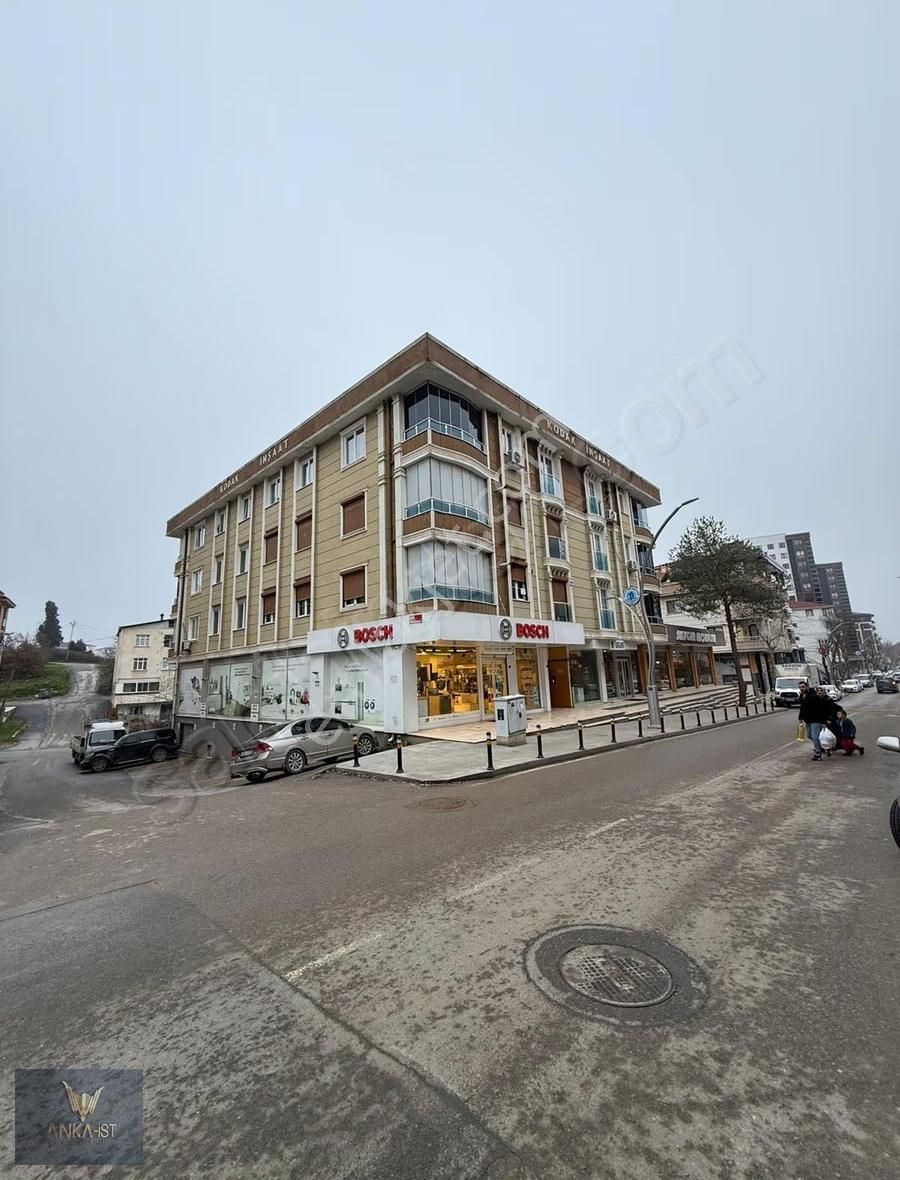 Aydınlı Merkez De Yatırımlık Geniş Kullanım Alanlı Satılık 3+1 - Görsel 31