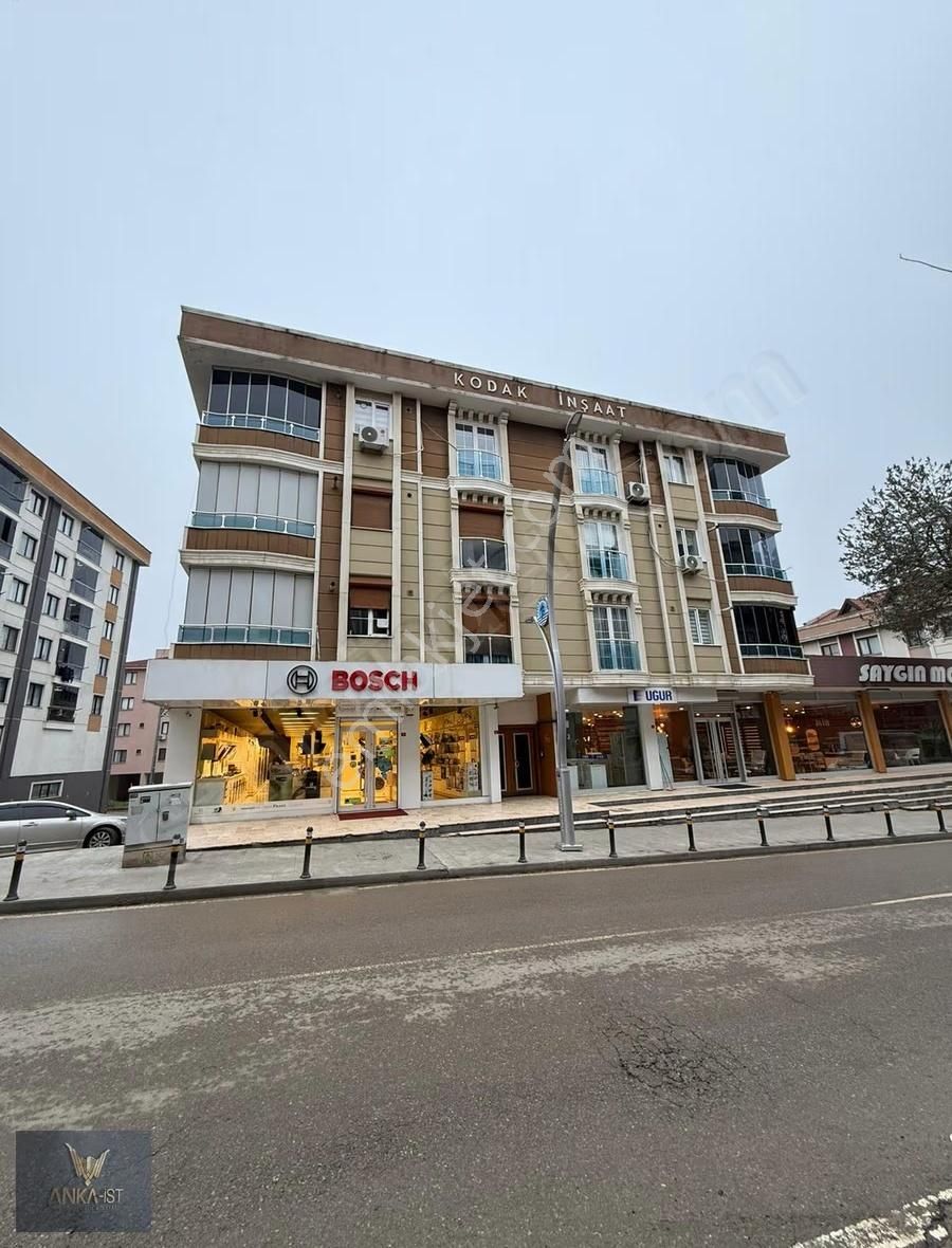 Aydınlı Merkez De Yatırımlık Geniş Kullanım Alanlı Satılık 3+1 - Görsel 29