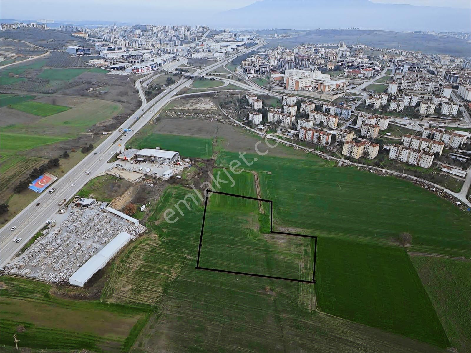 Cb Başrol'den Görükle Balkanda Satılık İmar Dibi Arazi