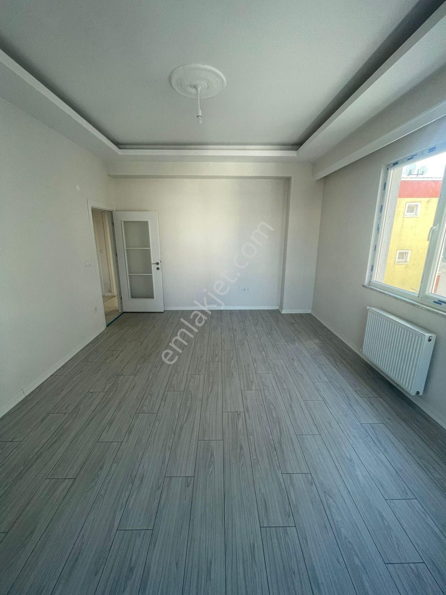 Adnan Kahveci Metroya Yürüme İskanlı 2+1 Arakat Sıfır Satılık - Görsel 5