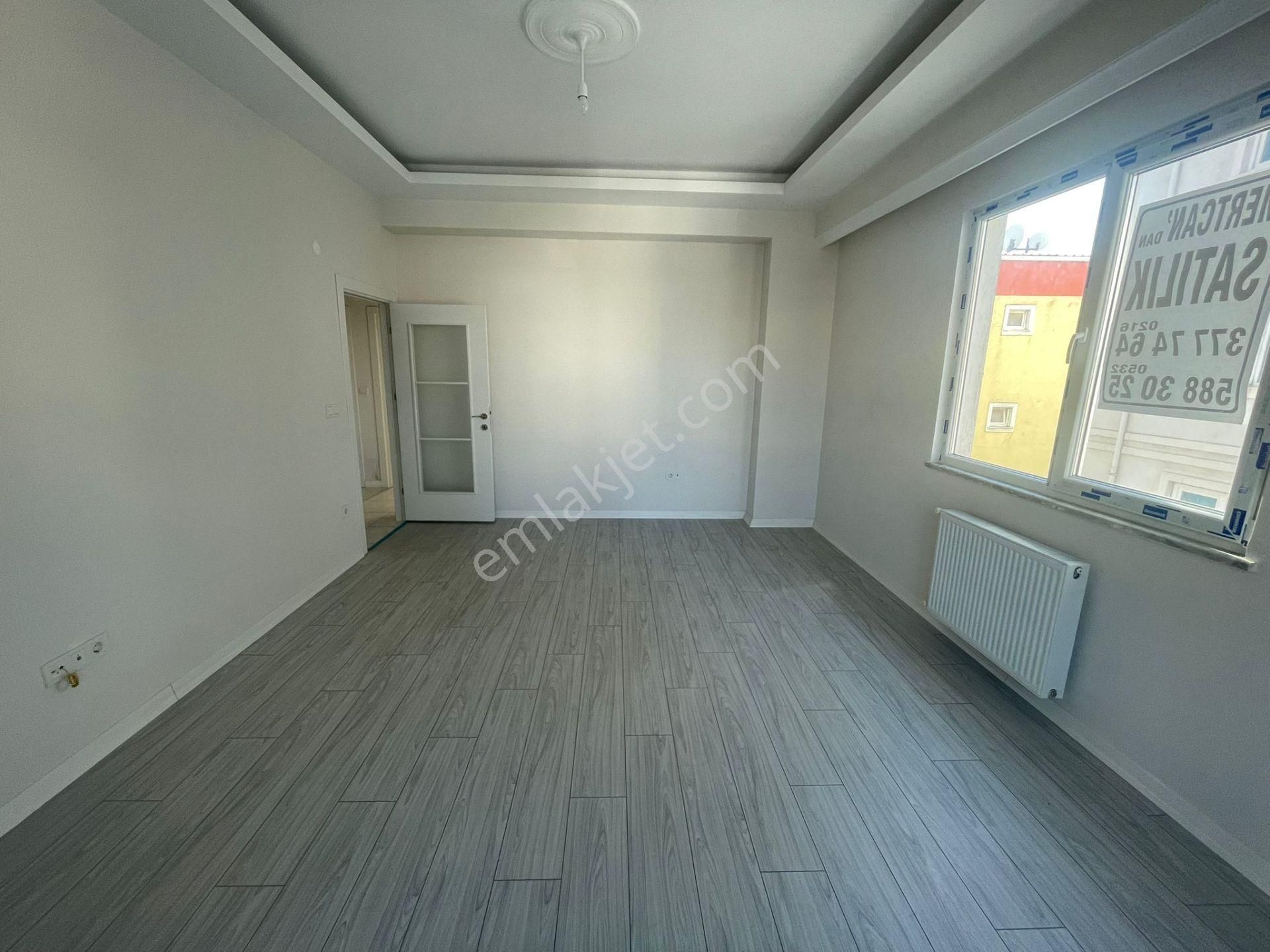 Adnan Kahveci Metroya Yürüme İskanlı 2+1 Arakat Sıfır Satılık - Görsel 4