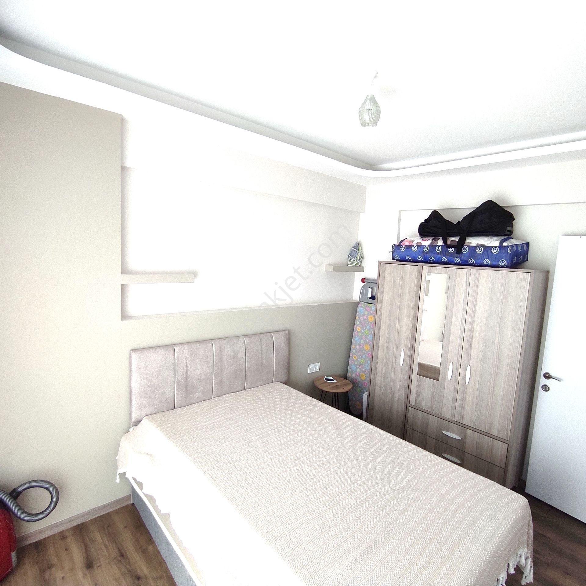 Kuşadası'nda Eşyalı Kiralık 1+1 Daire - Görsel 11