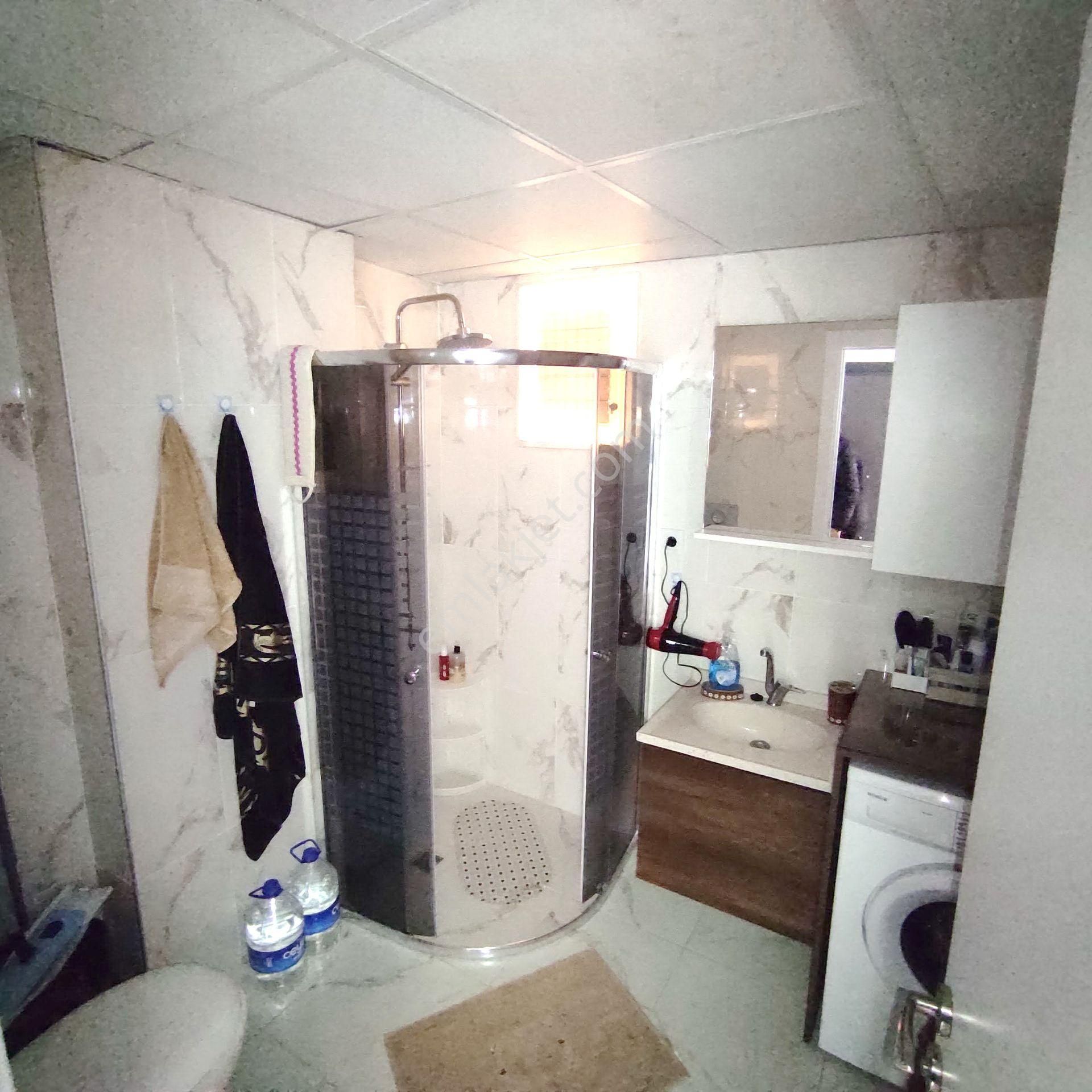 Kuşadası'nda Eşyalı Kiralık 1+1 Daire - Görsel 17
