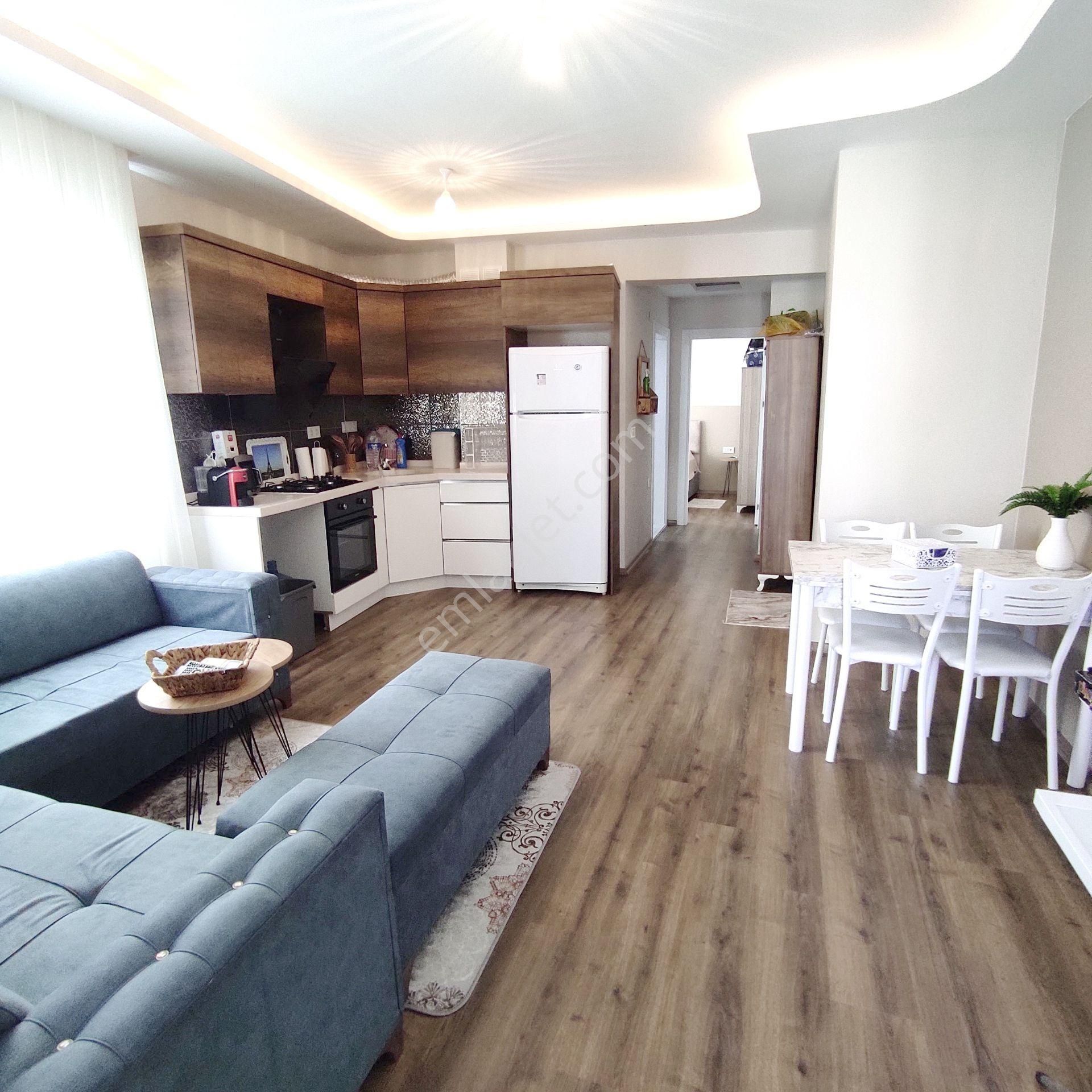 Kuşadası'nda Eşyalı Kiralık 1+1 Daire