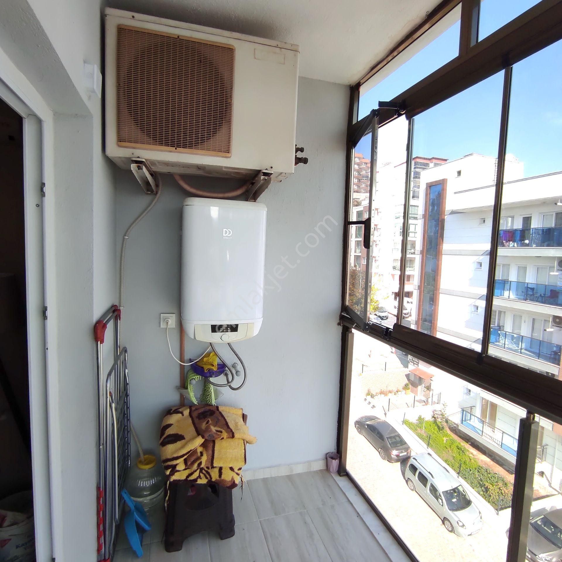 Kuşadası'nda Eşyalı Kiralık 1+1 Daire - Görsel 20