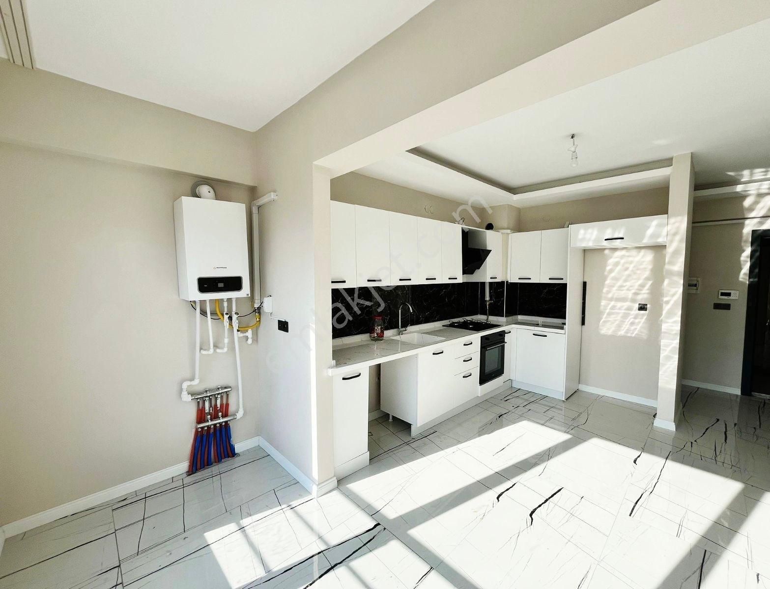 Kys Taj Mahal'de Cadde Cepheli 3+1/150m2 Satılık Daire - Görsel 11