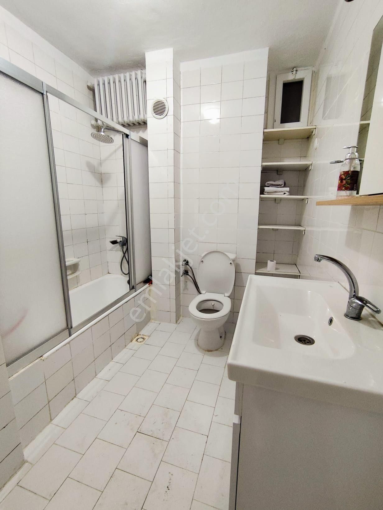 Mertcan Dan Yakakent Sitesinde Kapalı Balkonlu 3+1 Fırsat Kiralık - Görsel 16