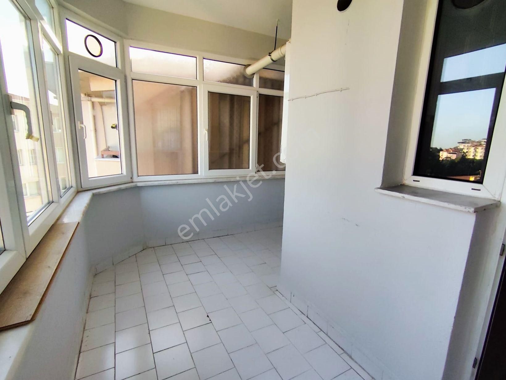 Mertcan Dan Yakakent Sitesinde Kapalı Balkonlu 3+1 Fırsat Kiralık - Görsel 22