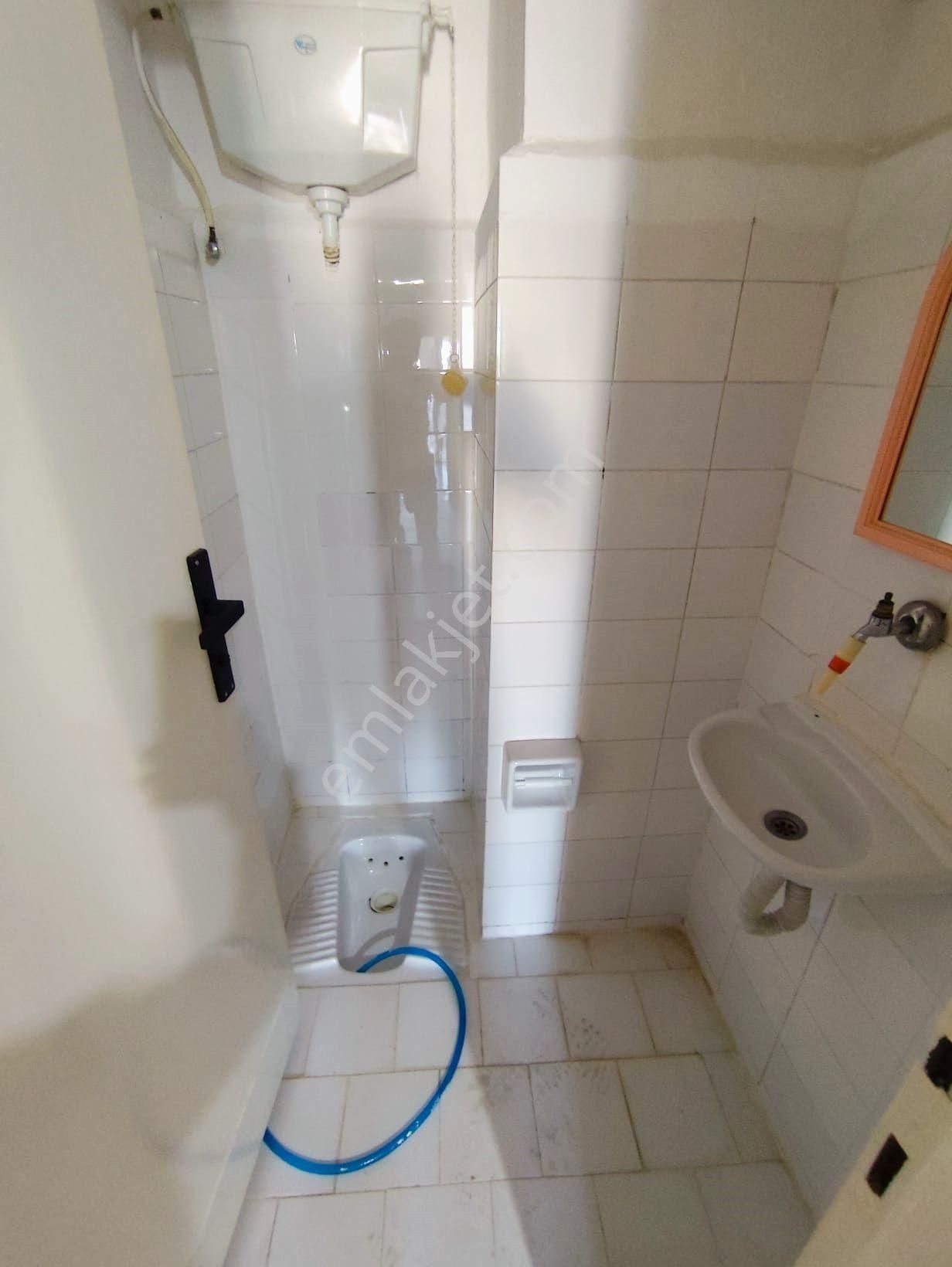 Mertcan Dan Yakakent Sitesinde Kapalı Balkonlu 3+1 Fırsat Kiralık - Görsel 18
