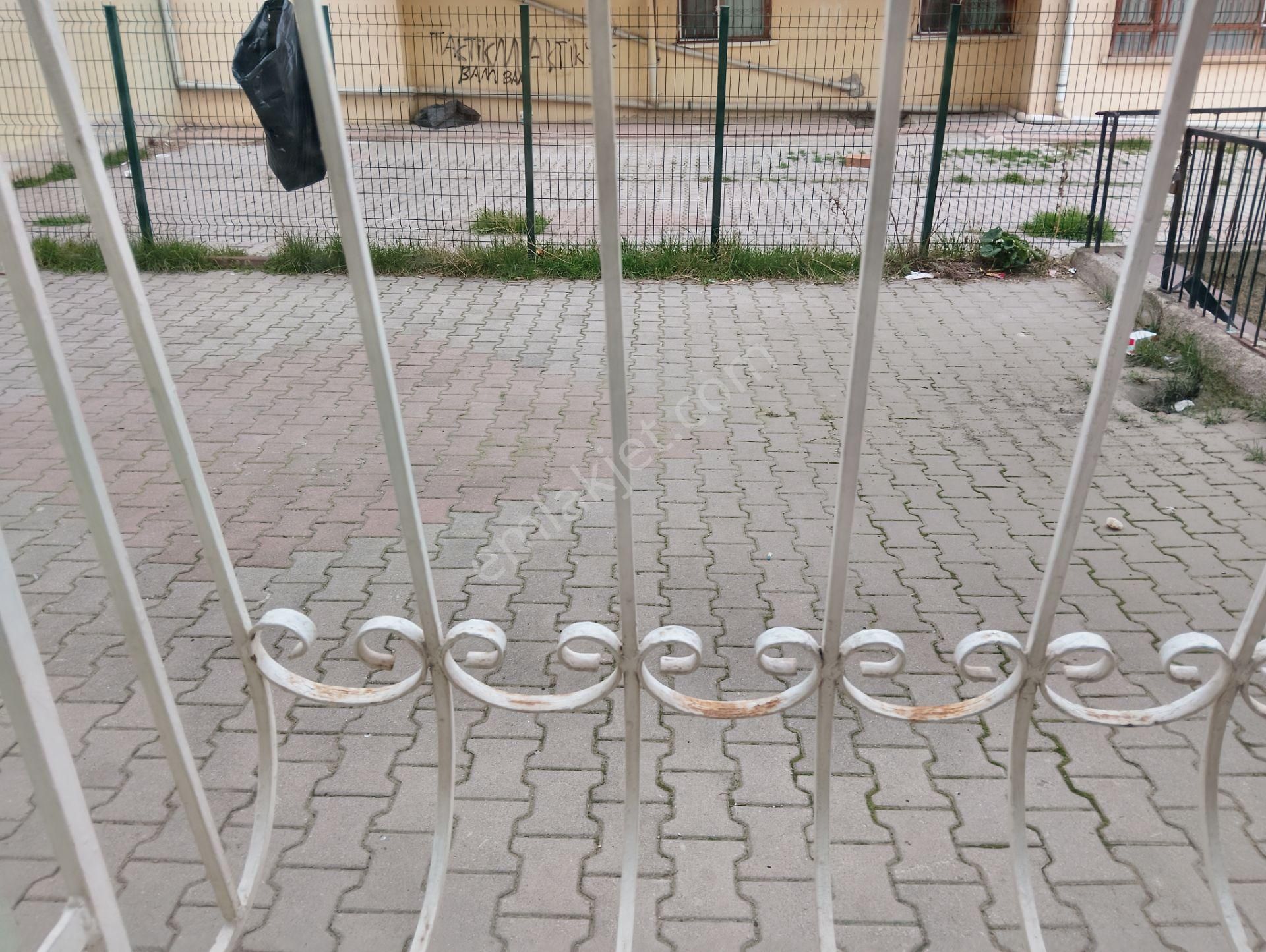 Keçiören Çaldıran Mahallesinde Cadde Üzeri Yapılı 3+1 - Görsel 20