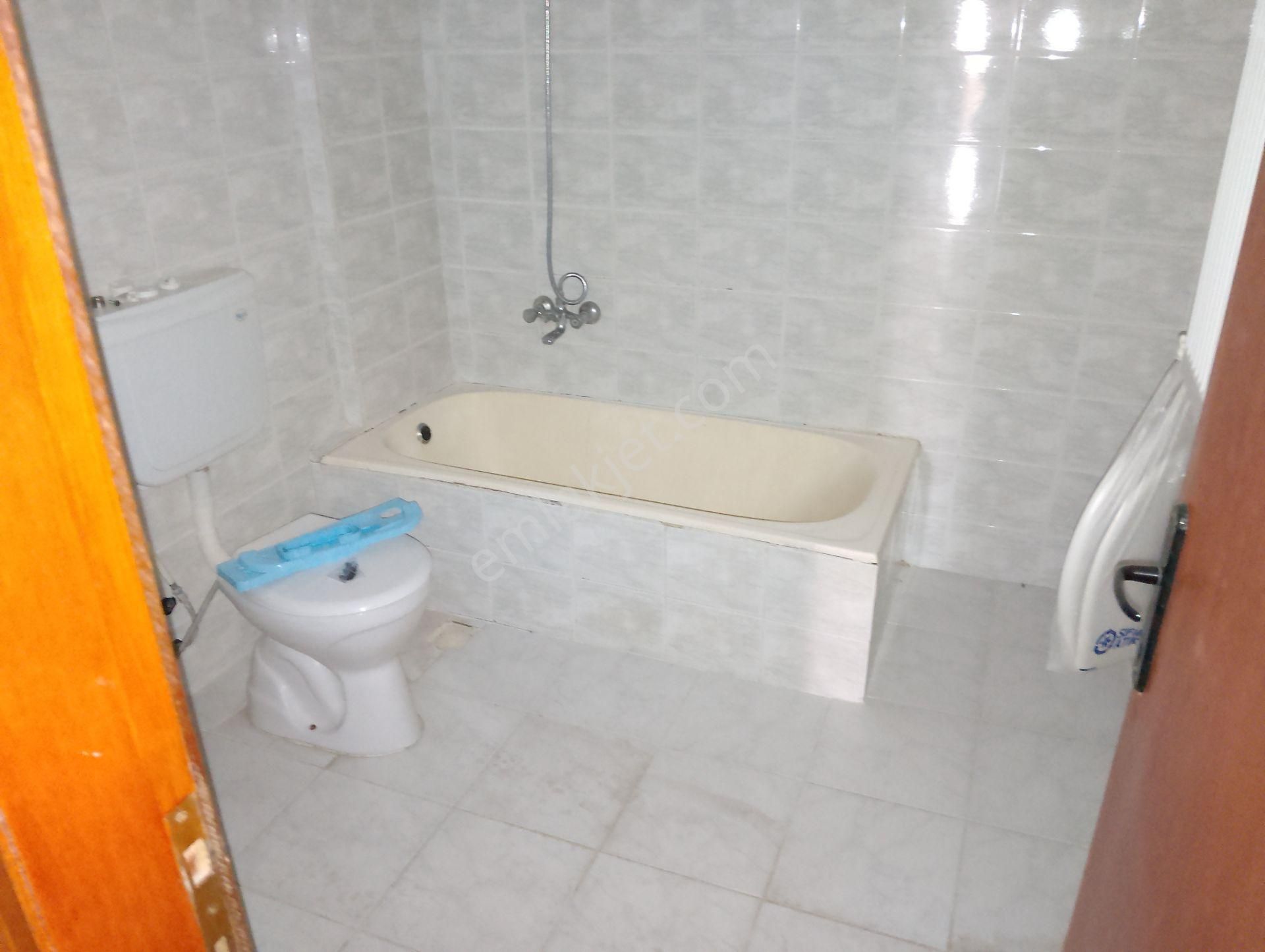 Keçiören Çaldıran Mahallesinde Cadde Üzeri Yapılı 3+1 - Görsel 21