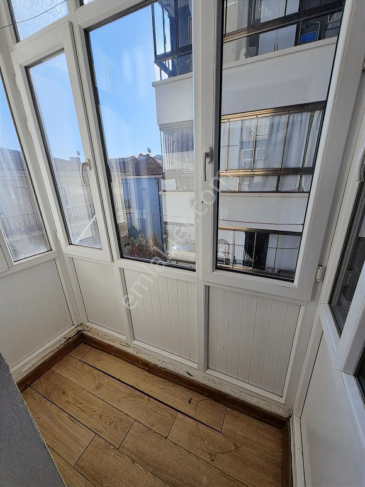 Arel'den Bahçelievler'de 75 Sk.ta Milli Kütüphaneyakını 1kat 3+1 - Görsel 24