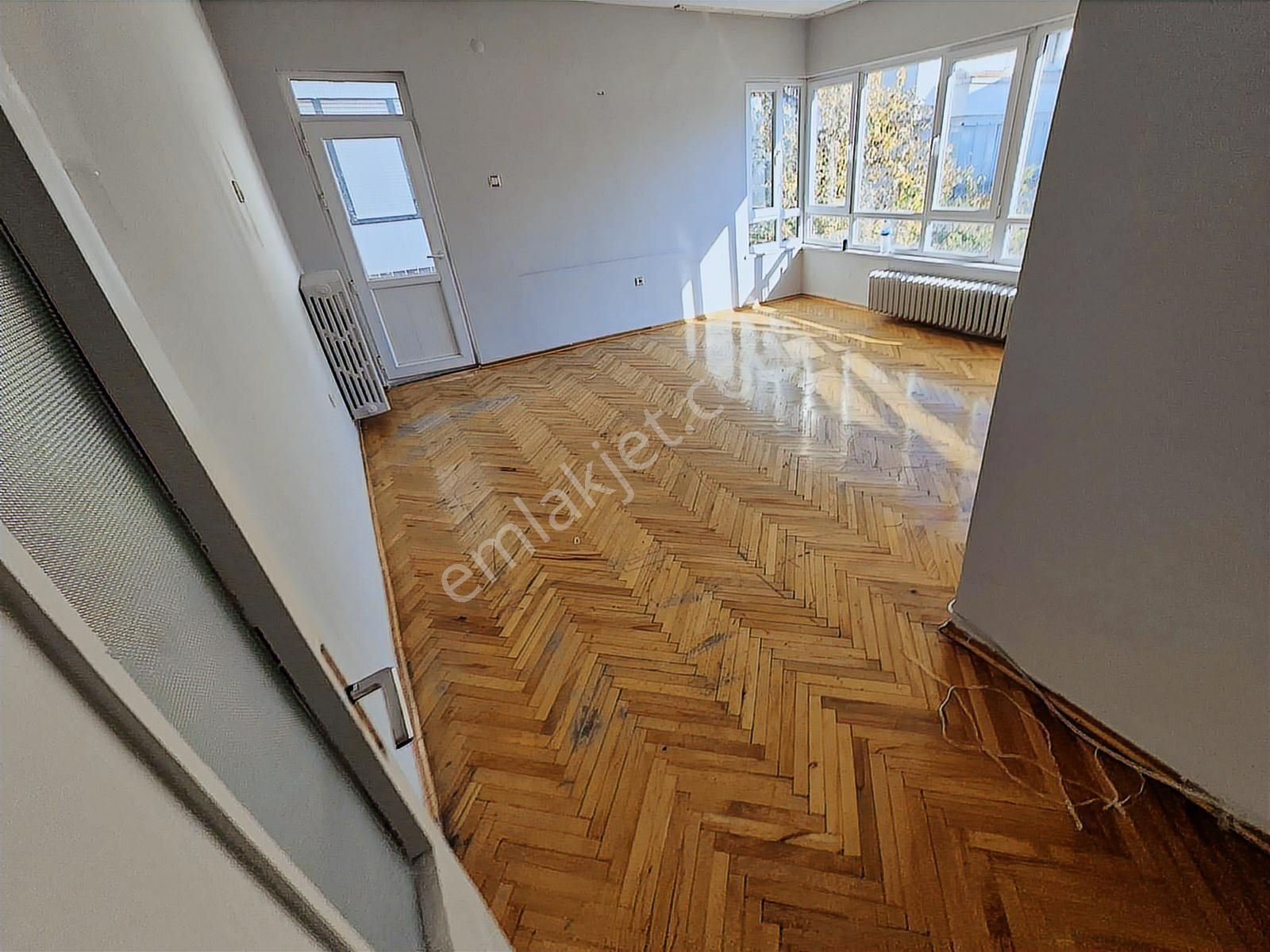 Arel'den Bahçelievler'de 75 Sk.ta Milli Kütüphaneyakını 1kat 3+1 - Görsel 17