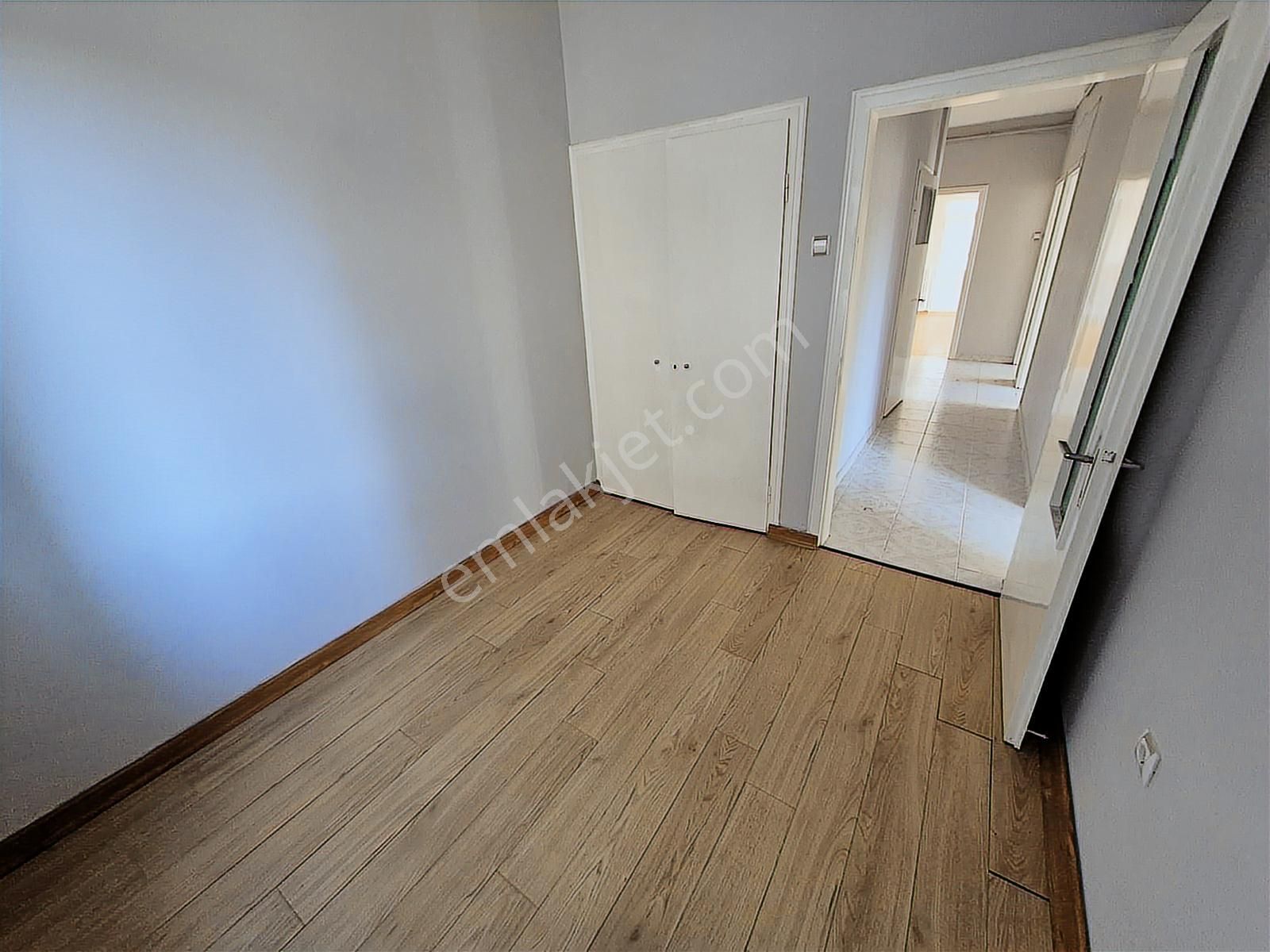 Arel'den Bahçelievler'de 75 Sk.ta Milli Kütüphaneyakını 1kat 3+1 - Görsel 31