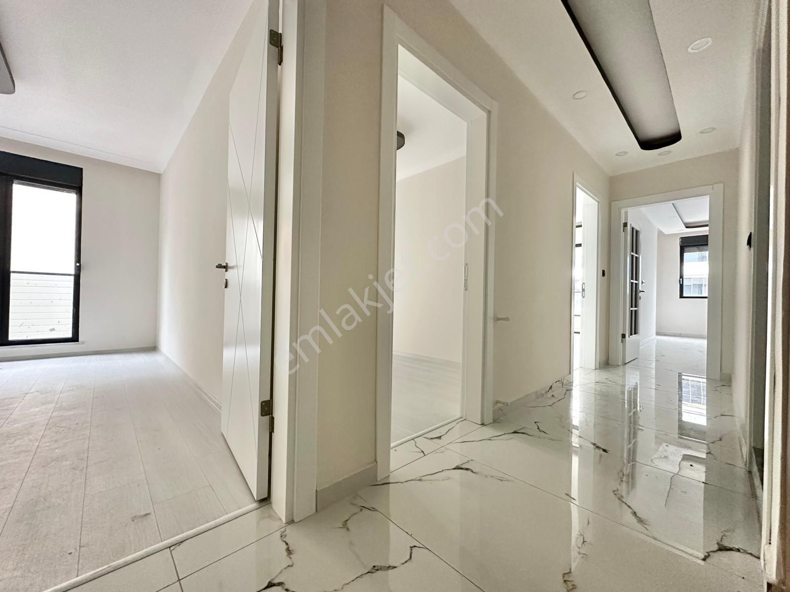 ꧁yetkili Ay Emlak'tan꧂akçay'da Kombili Ön Cephe Ayrı Mutfak Arakat Satılık 2+1 Geniş Lüks Daire - Görsel 30