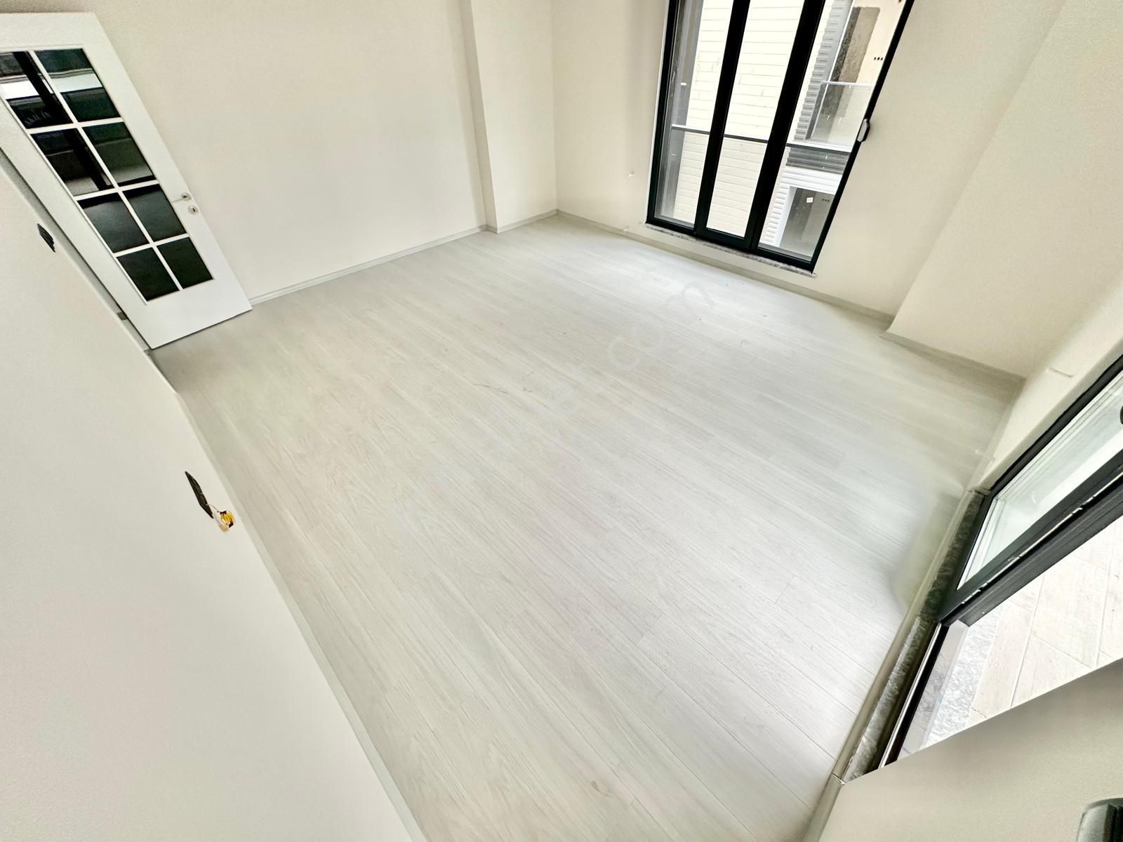 ꧁yetkili Ay Emlak'tan꧂akçay'da Kombili Ön Cephe Ayrı Mutfak Arakat Satılık 2+1 Geniş Lüks Daire - Görsel 10