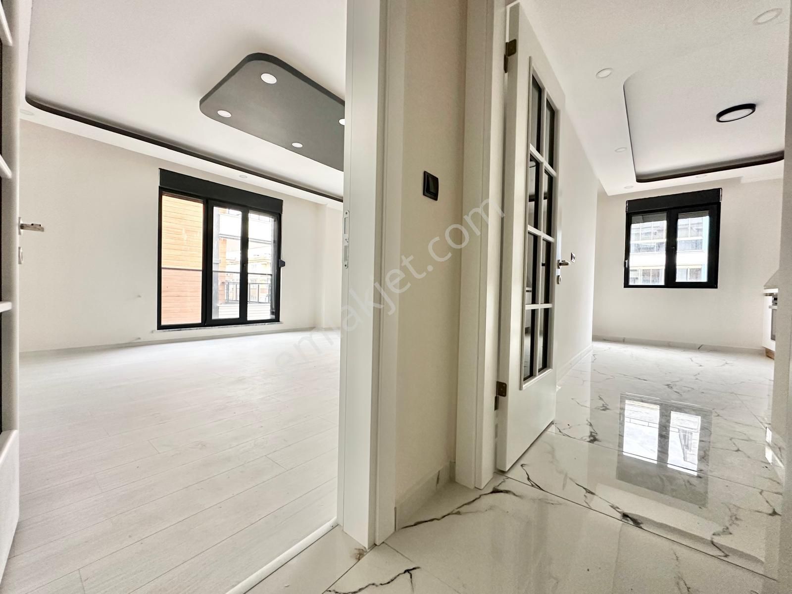 ꧁yetkili Ay Emlak'tan꧂akçay'da Kombili Ön Cephe Ayrı Mutfak Arakat Satılık 2+1 Geniş Lüks Daire - Görsel 28