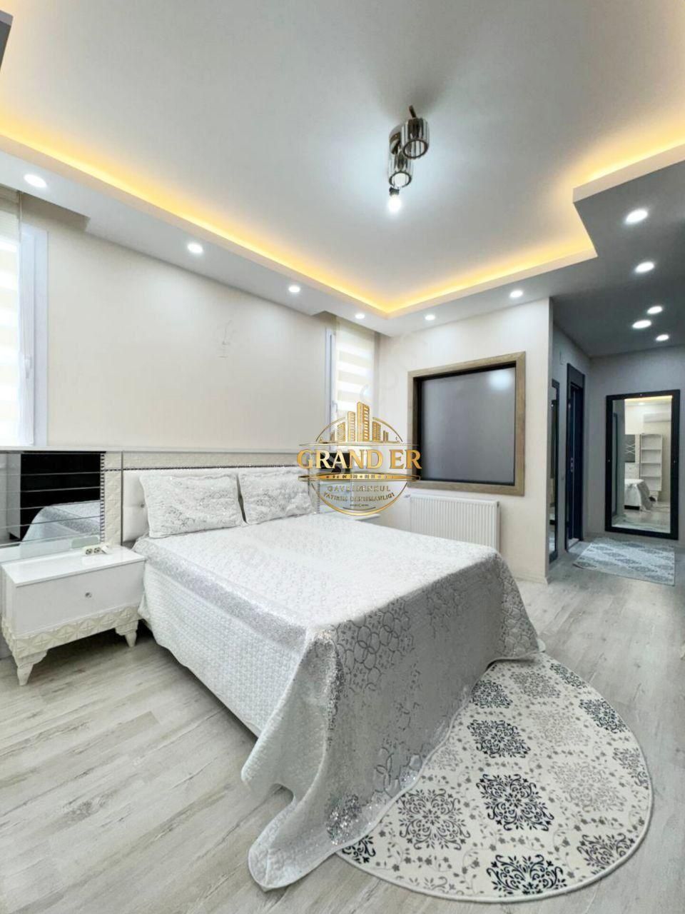 Mezitli Akdeniz Mah. Havuzlu Sitede Özel Tasarım 200 M² 4+1 - Görsel 20