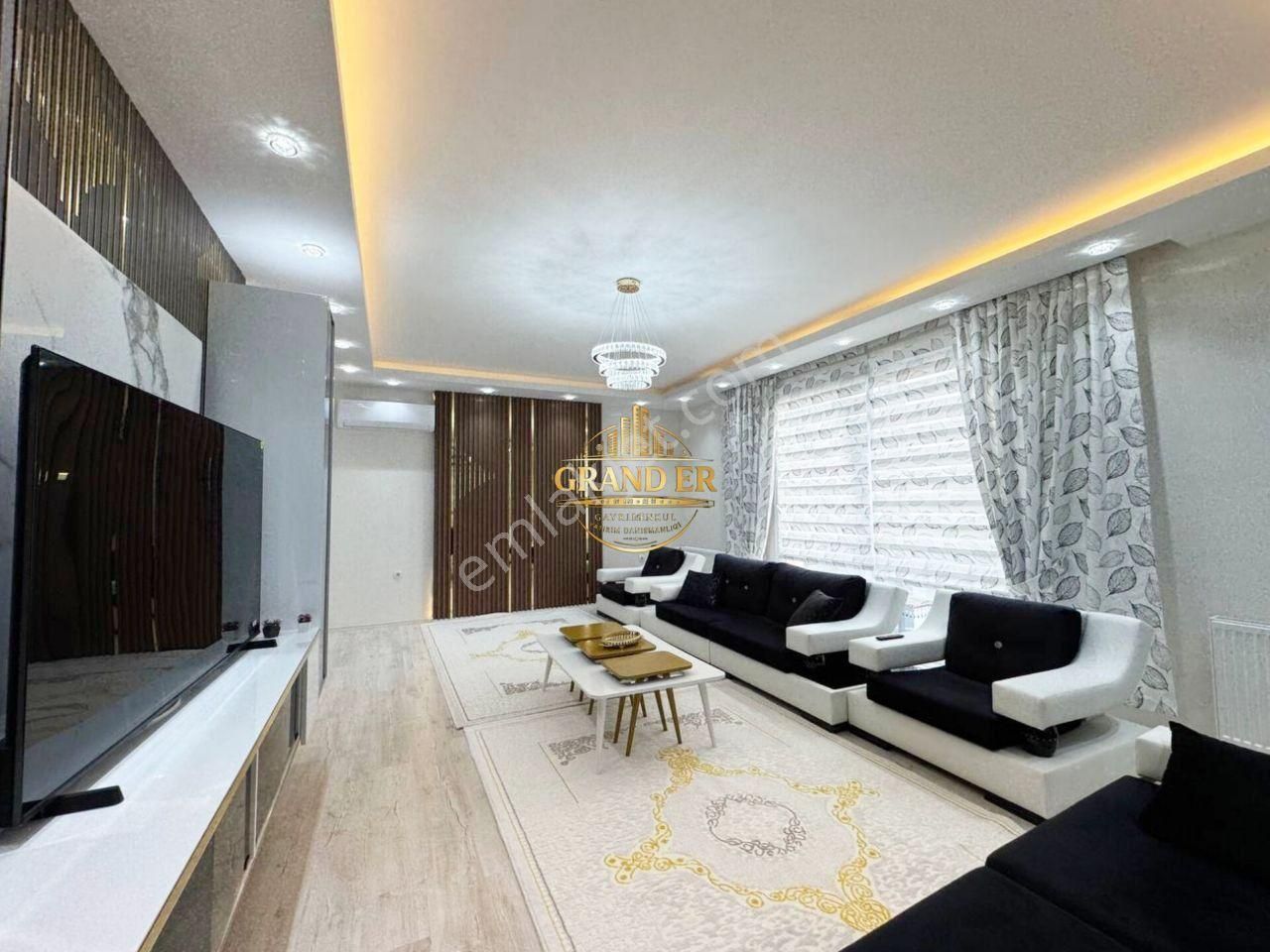 Mezitli Akdeniz Mah. Havuzlu Sitede Özel Tasarım 200 M² 4+1 - Görsel 17