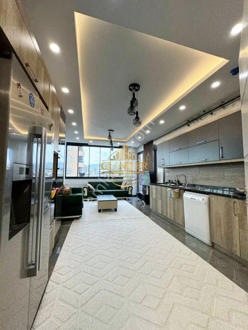 Mezitli Akdeniz Mah. Havuzlu Sitede Özel Tasarım 200 M² 4+1 - Görsel 2