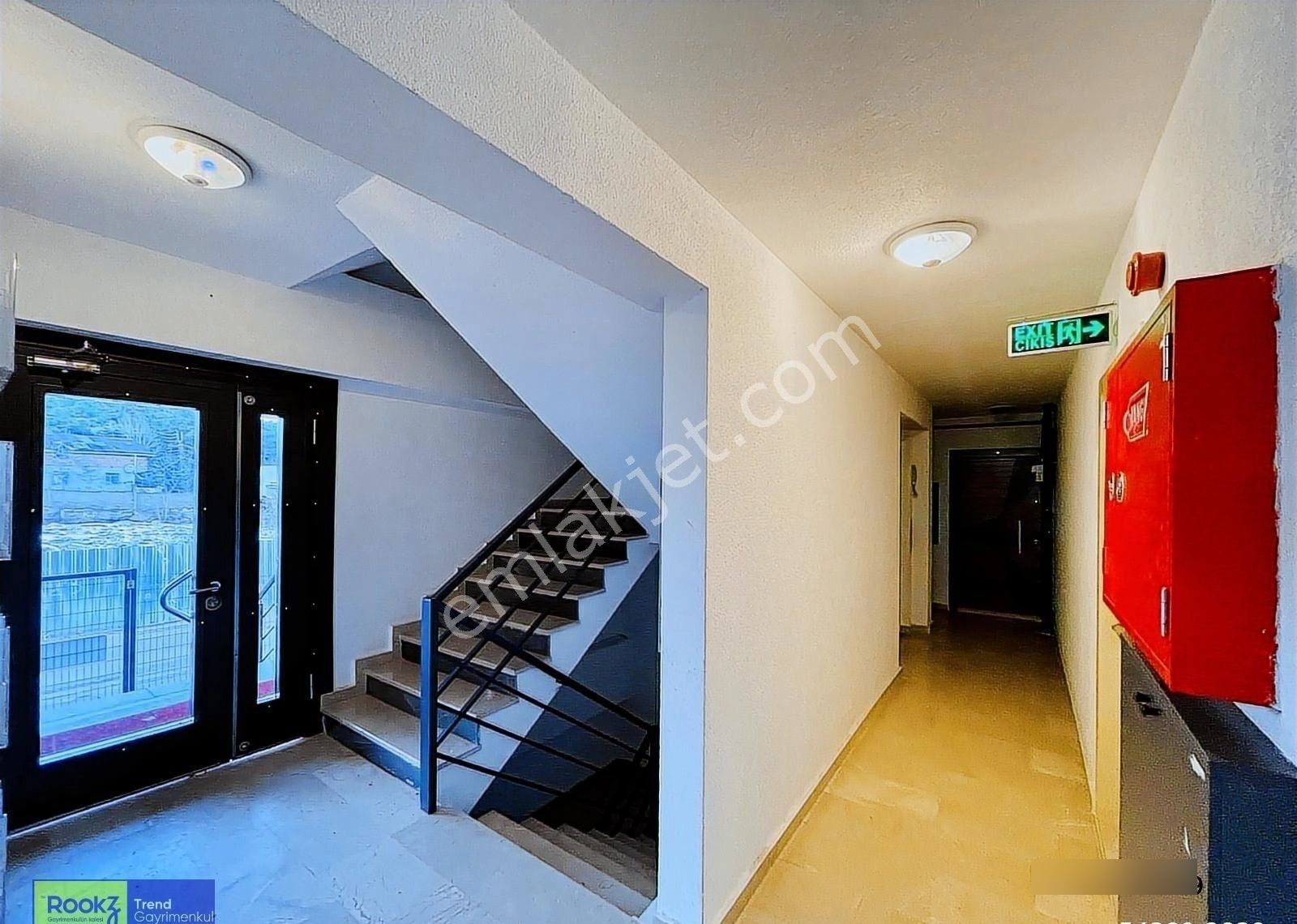 Çekmeköy Taşdelen Merkezde Kapalı Otoparklı Satılık 2+1 Daire - Görsel 6